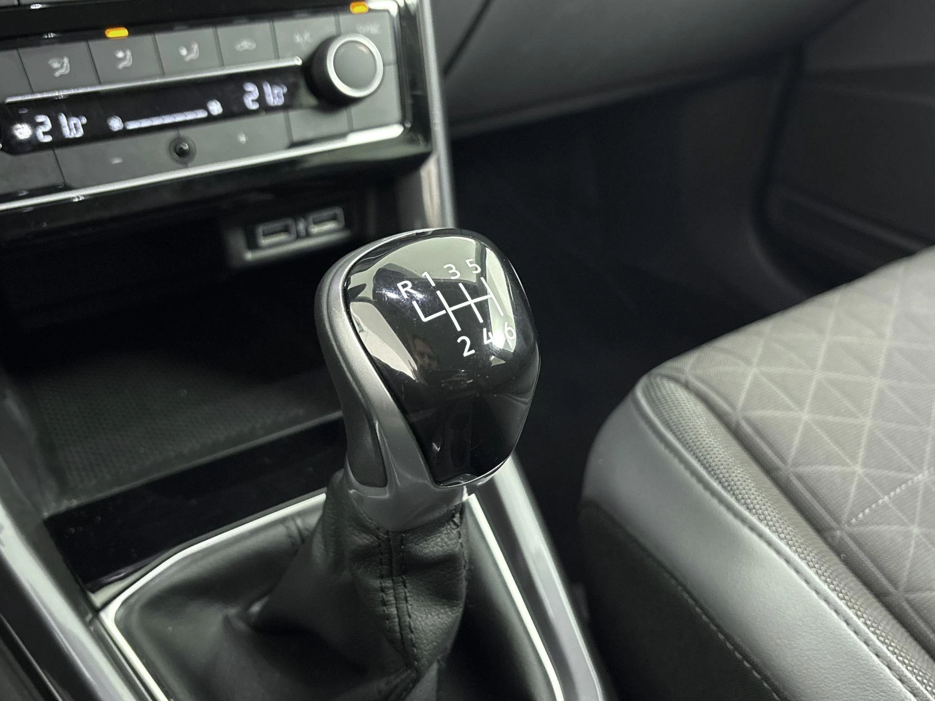 Volkswagen T-Cross 1.0 TSI Style