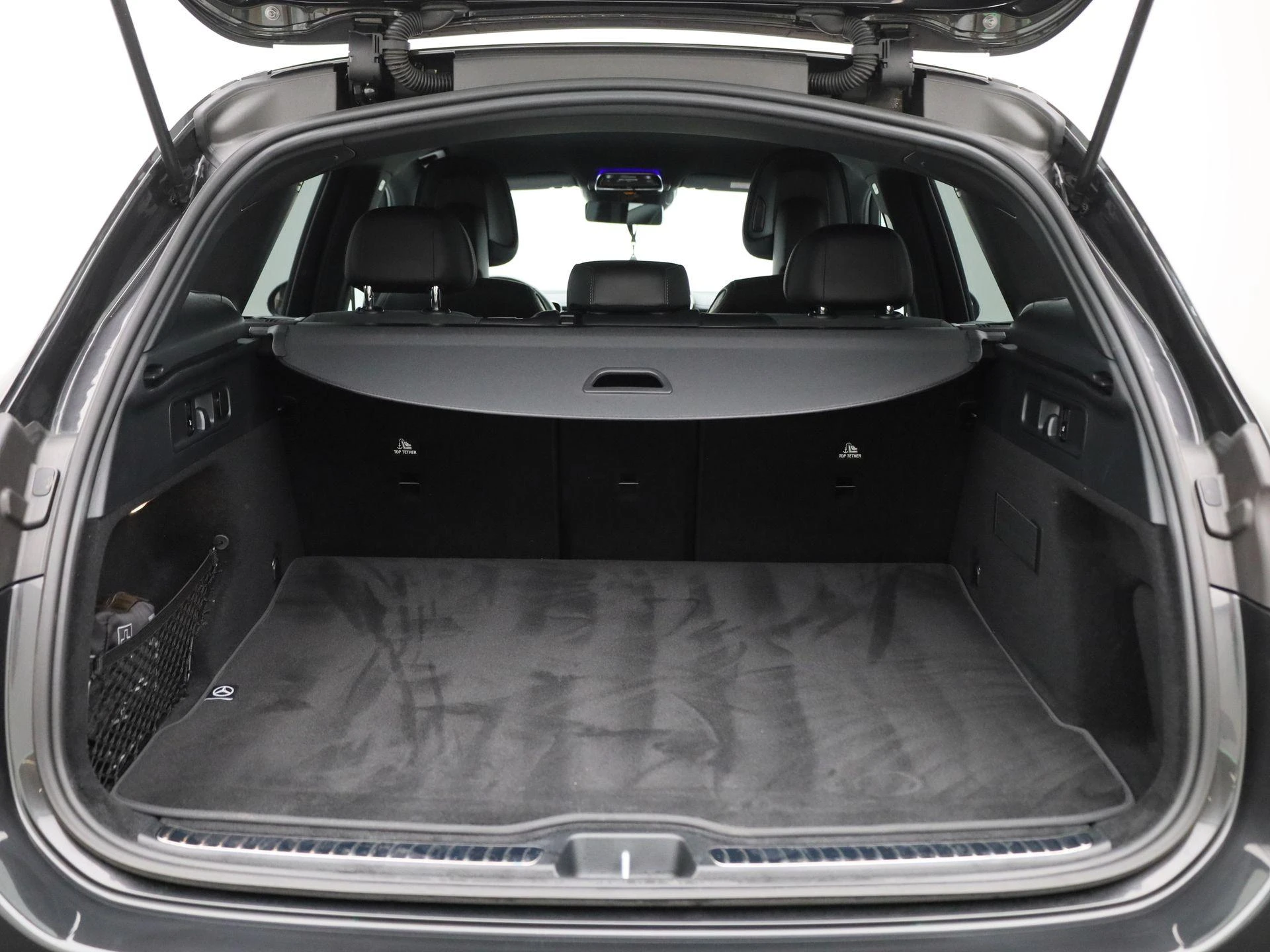 Mercedes-Benz-GLC-image-14