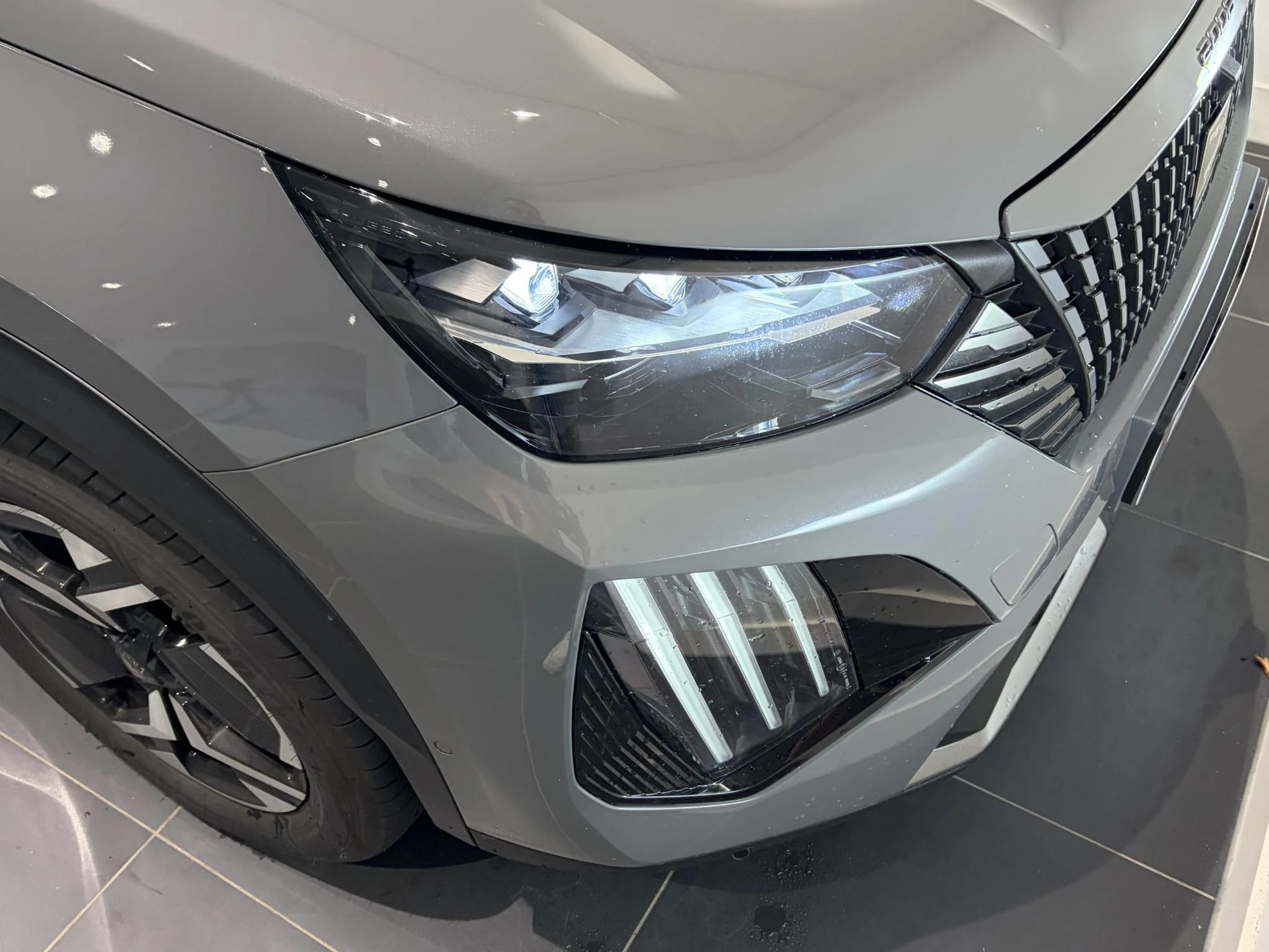 Peugeot-2008-image-25