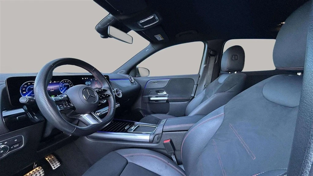 Mercedes-Benz-EQA-image-9