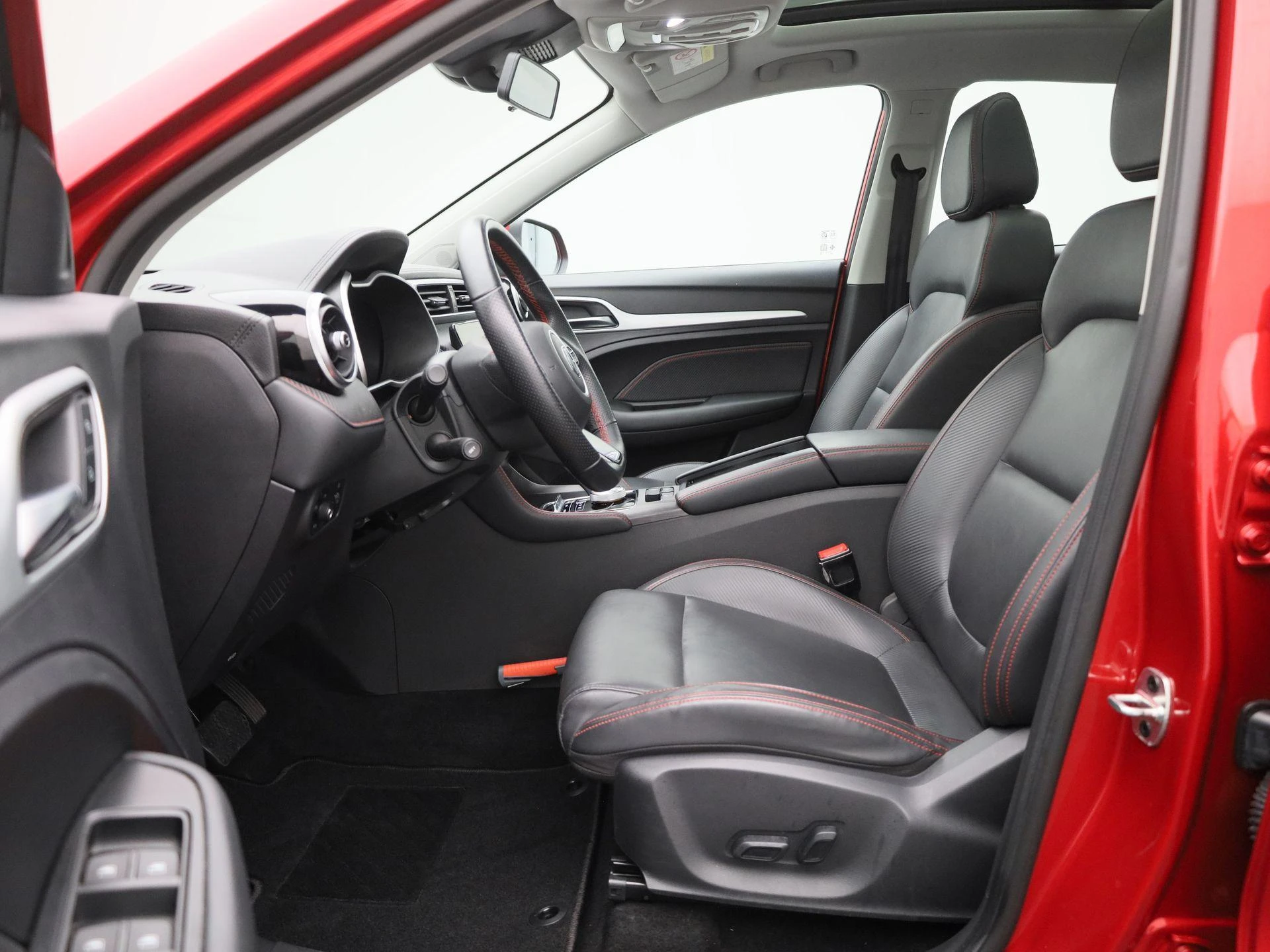 MG-ZS EV-image-10