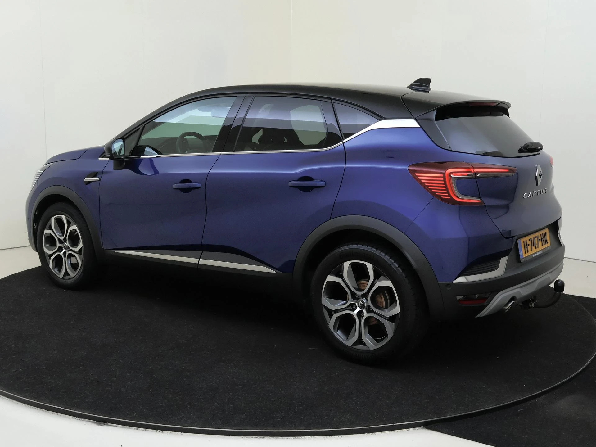 Renault-Captur-image-2