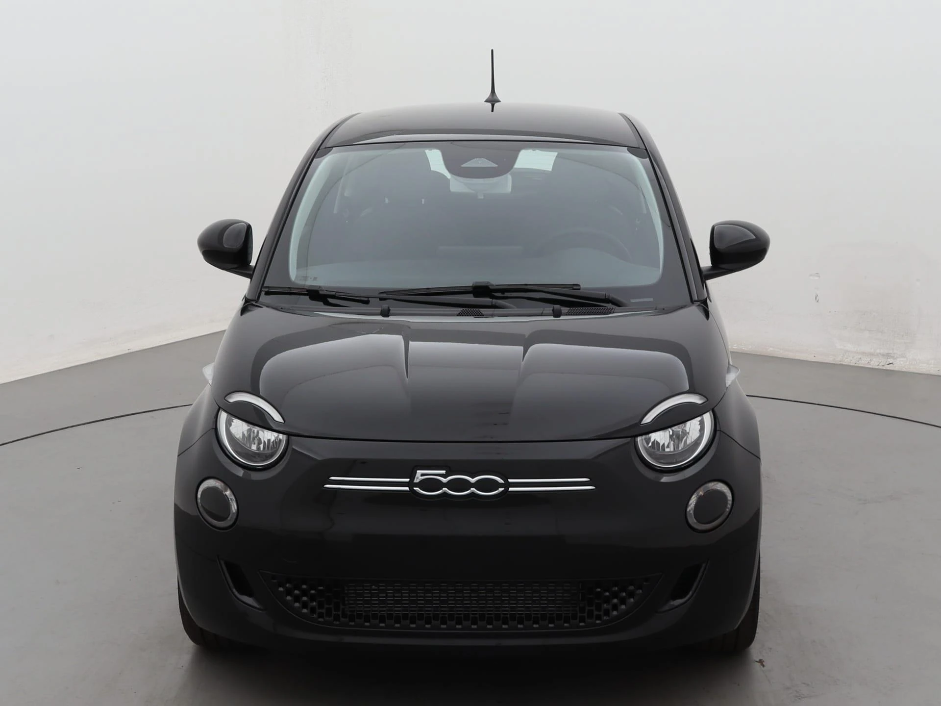 Fiat-500e-image-13