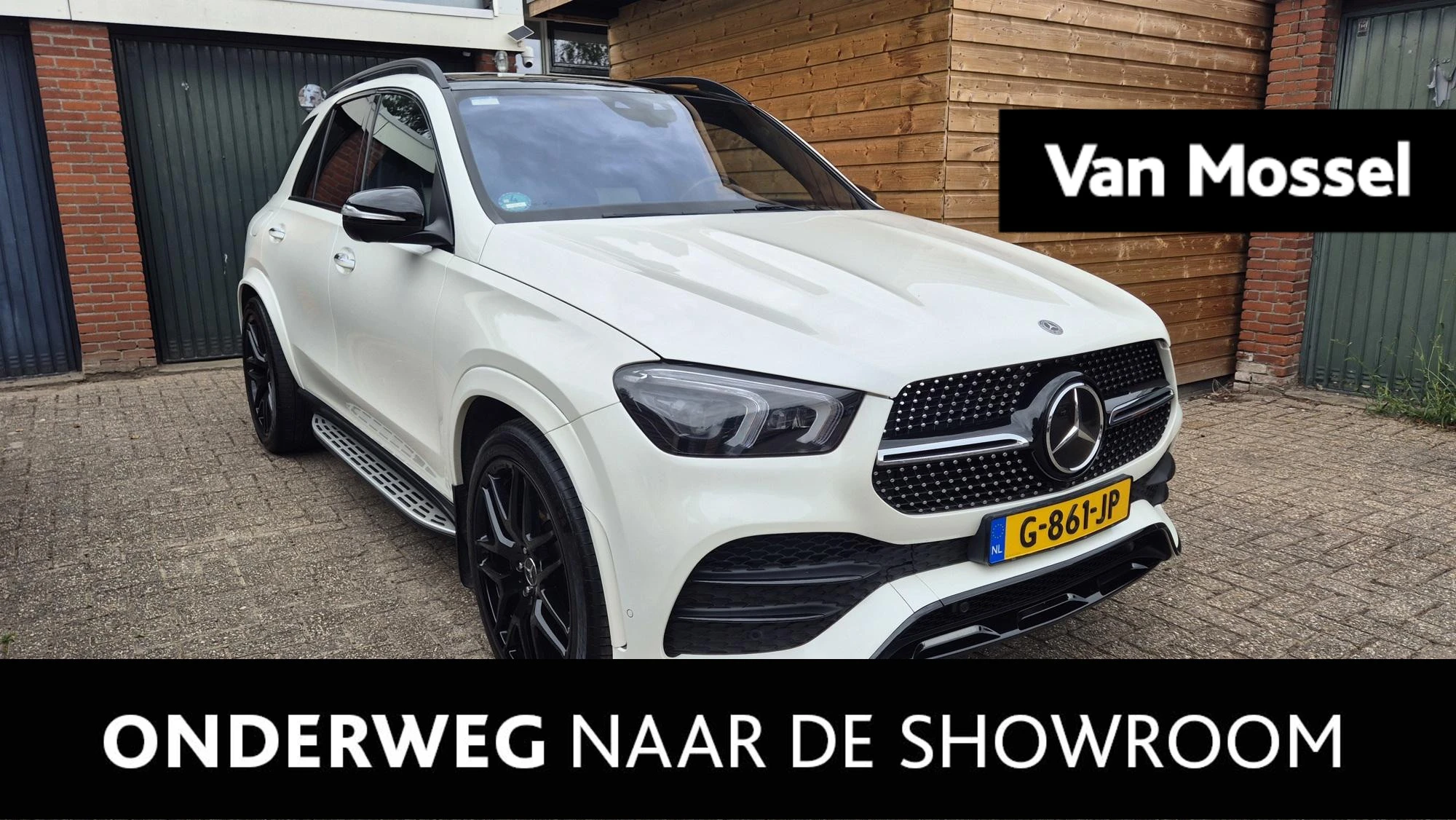 Mercedes-Benz-GLE-image-0