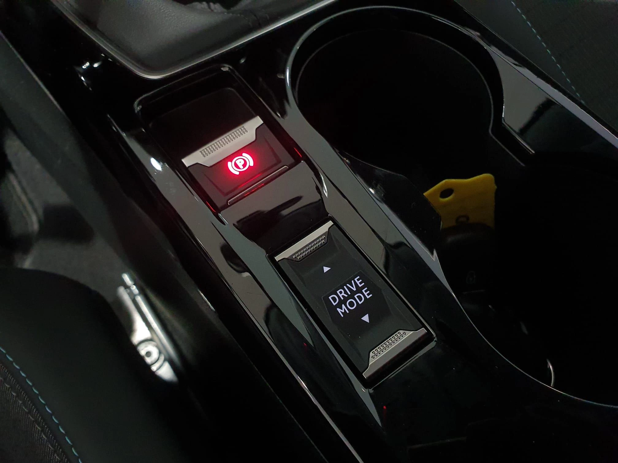 Peugeot-2008-image-21