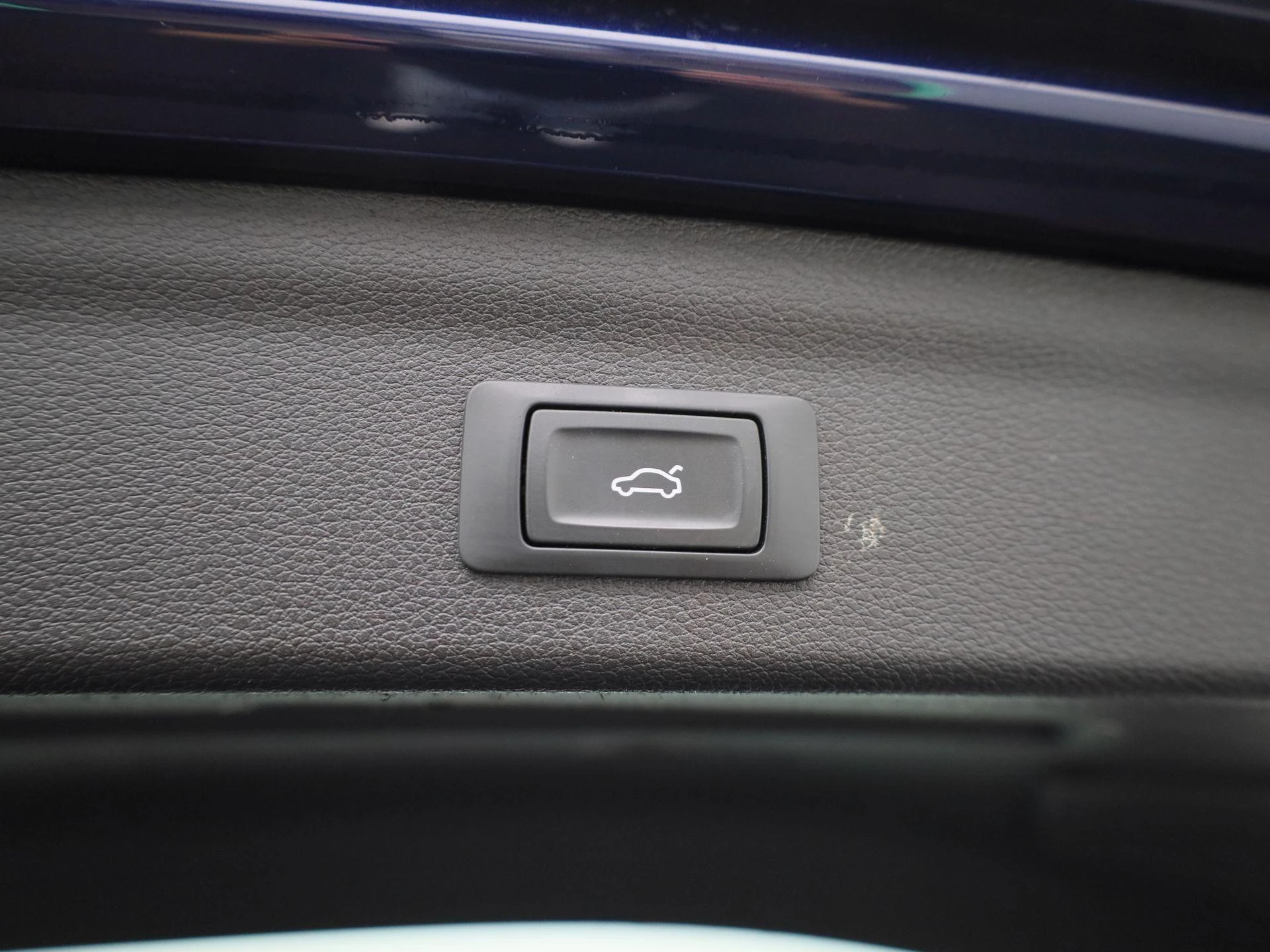 Audi-Q3-image-12