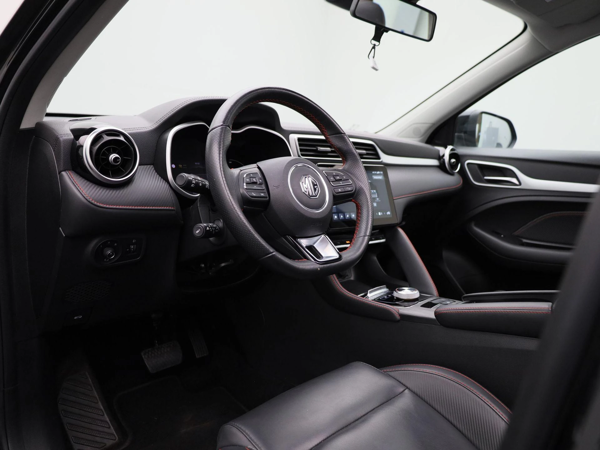 MG ZS EV Long Range Luxury 70 kWh