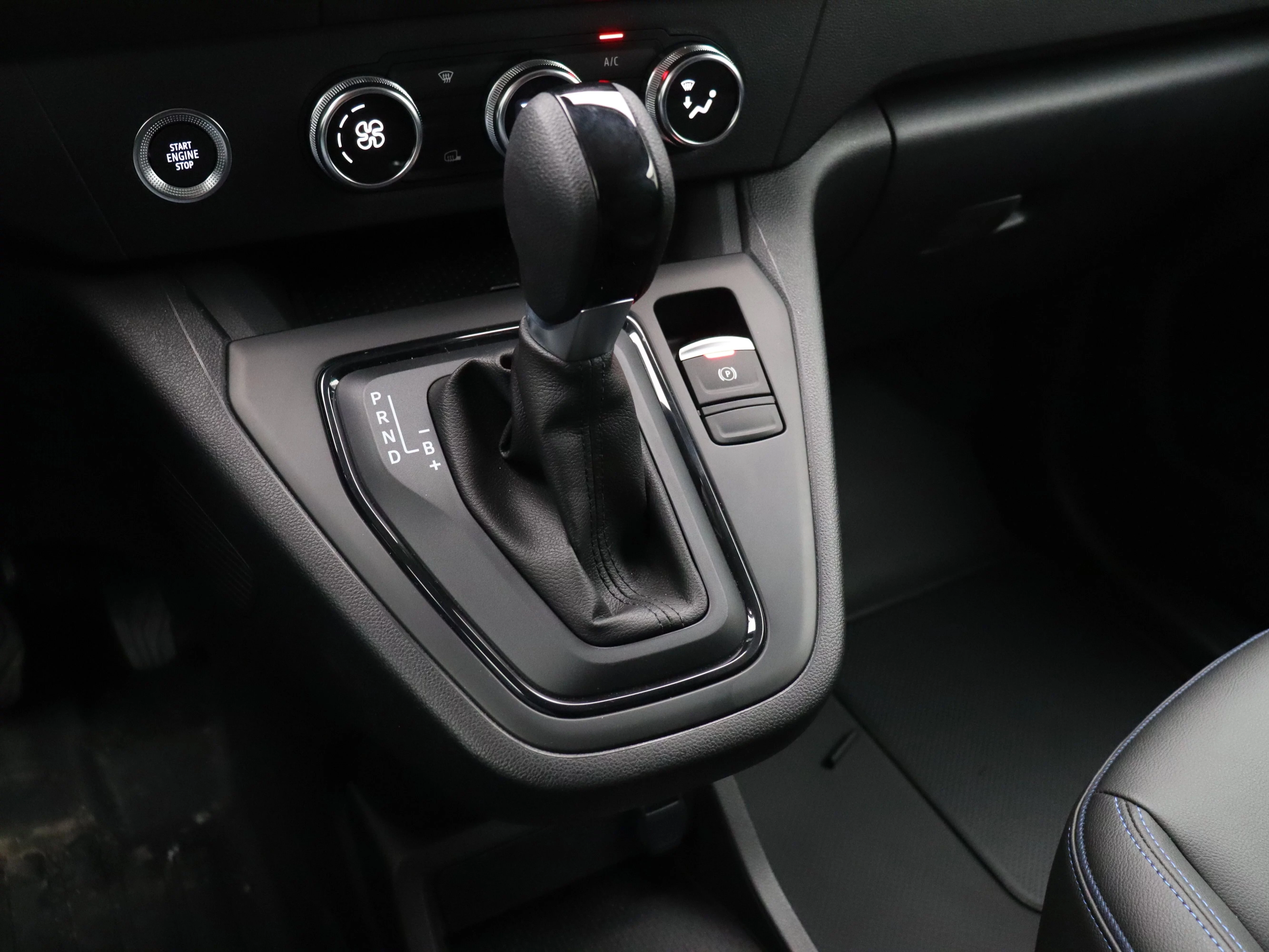 Nissan-Townstar-image-5