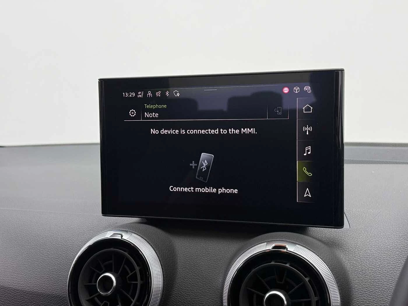 Audi-Q2-image-25