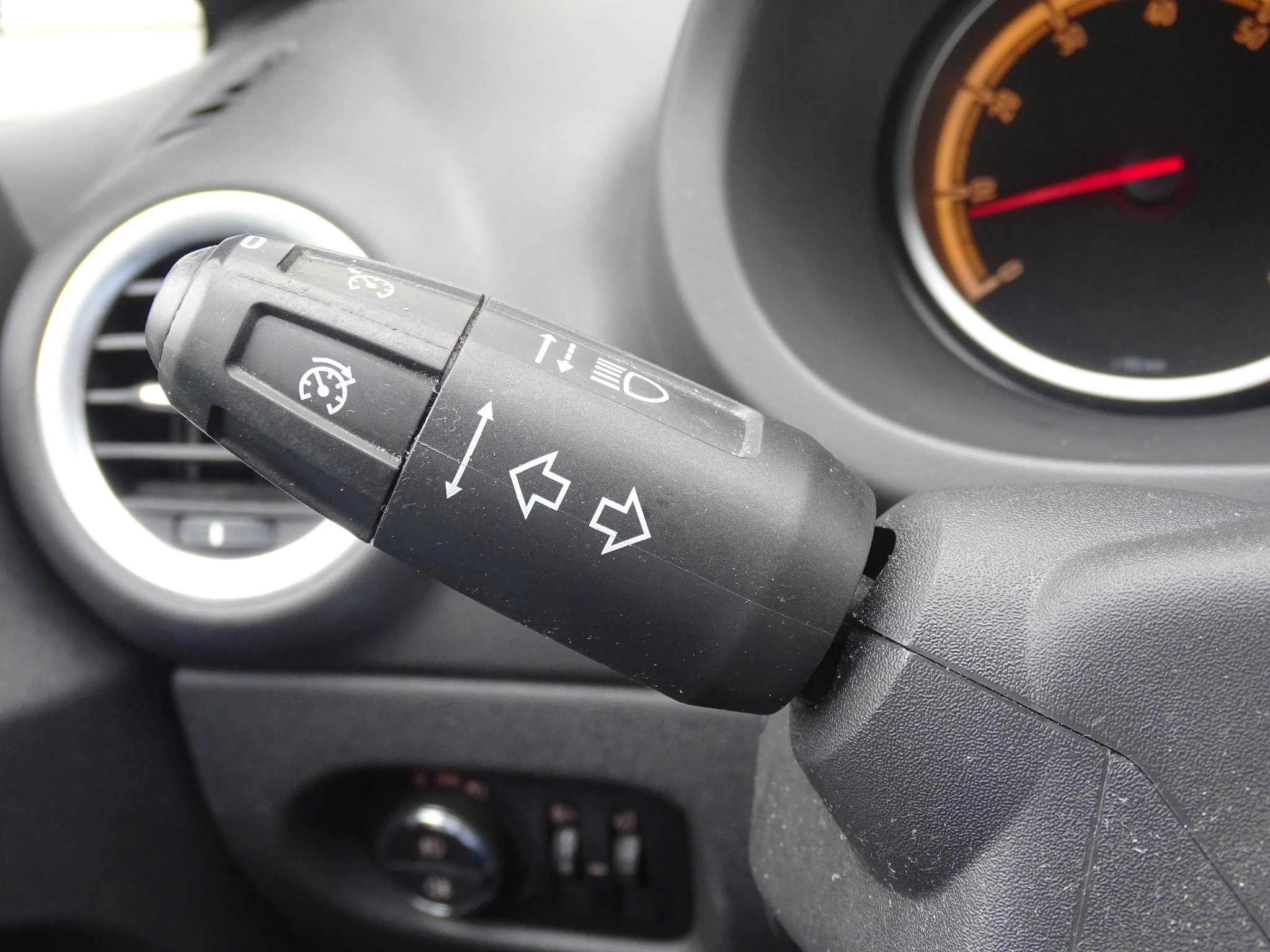 Opel Corsa 1.2 Turbo Hybrid 74kW eDTC