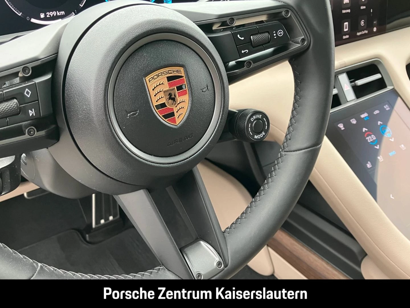 Porsche Taycan 4S Sport Turismo Burmester Surround-View -
