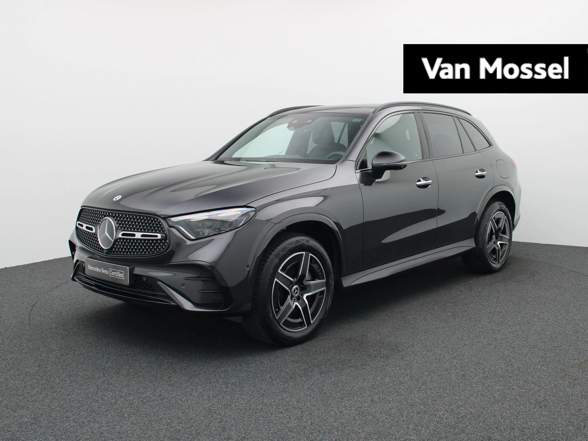 Mercedes-Benz-GLC-image-0