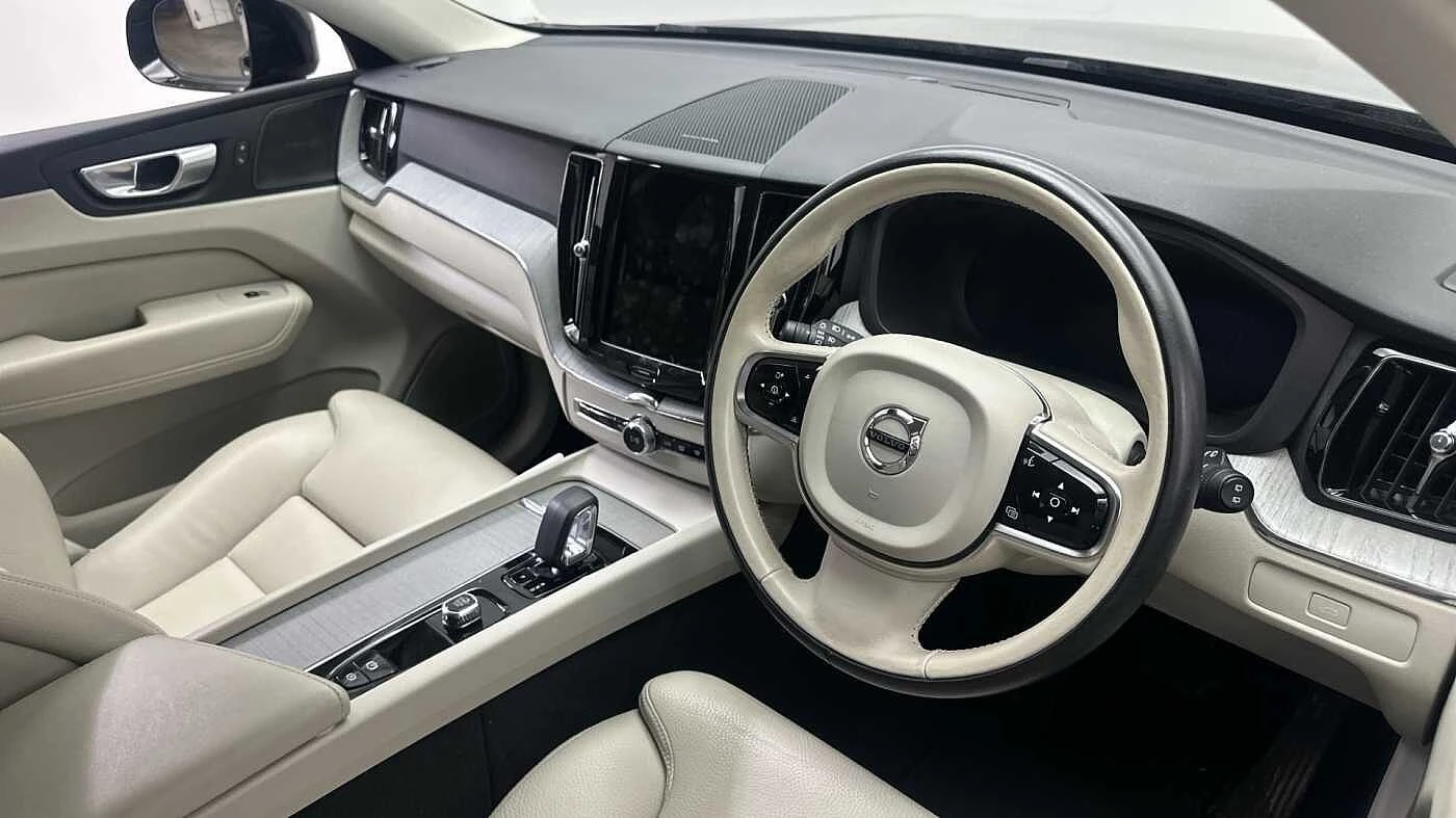 Volvo-XC60-image-4