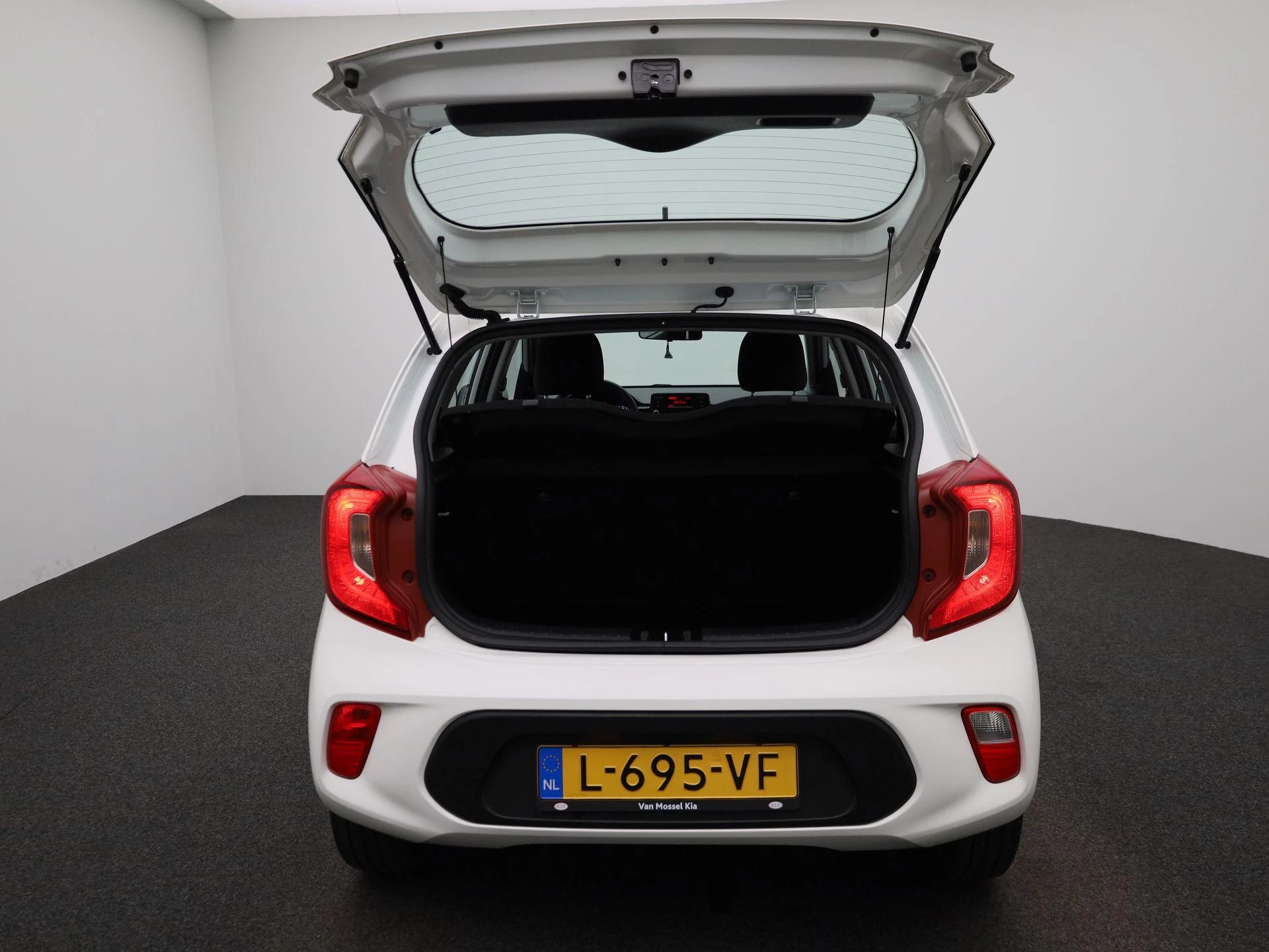 Kia-Picanto-image-10