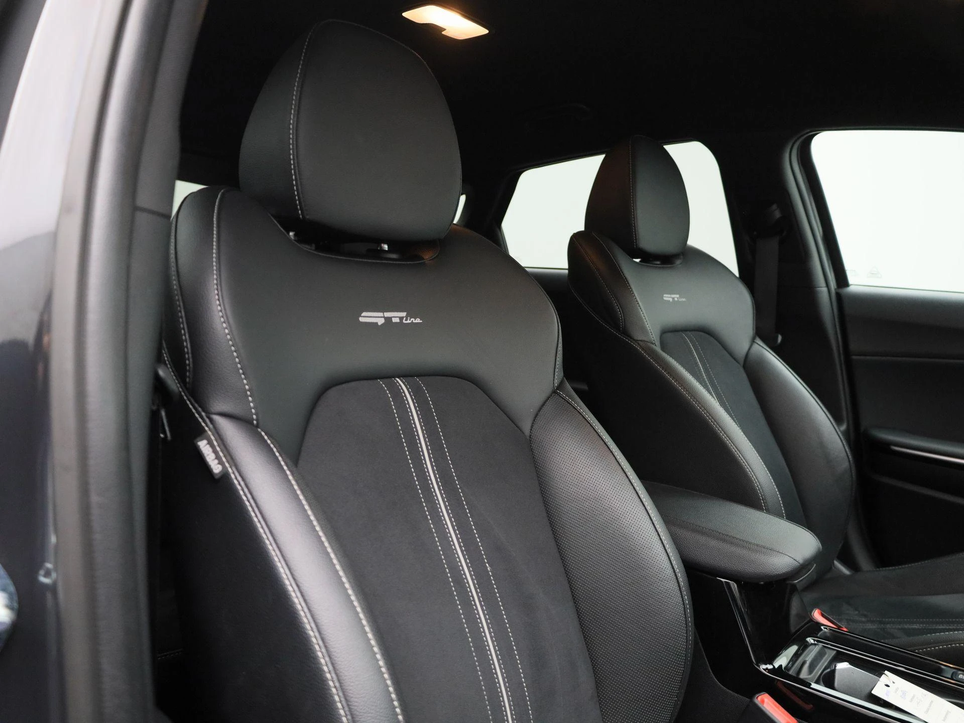 Kia-ProCeed-image-37