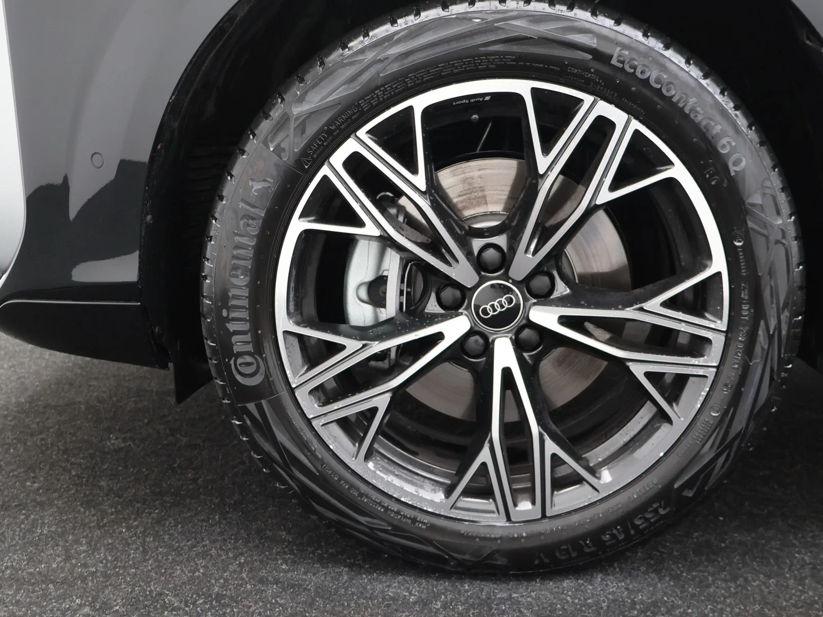 Audi-Q3-image-22