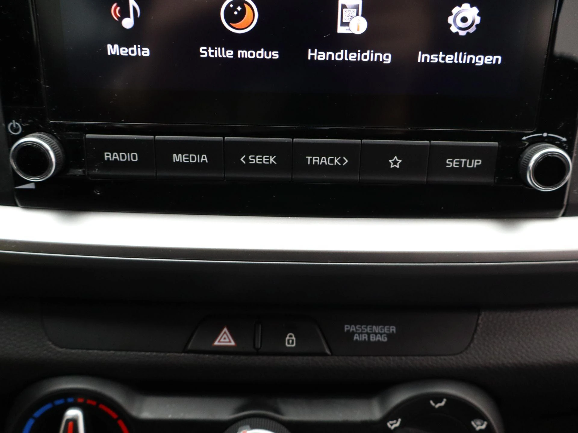 Kia-Stonic-image-17