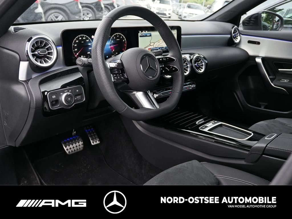 Mercedes-Benz A-Klasse 200 AMG NIGHT SHZ MBUX KLIMA AMG LineW177 A 200 AMG NIGHT SHZ MBUX KLIMA AMG Line