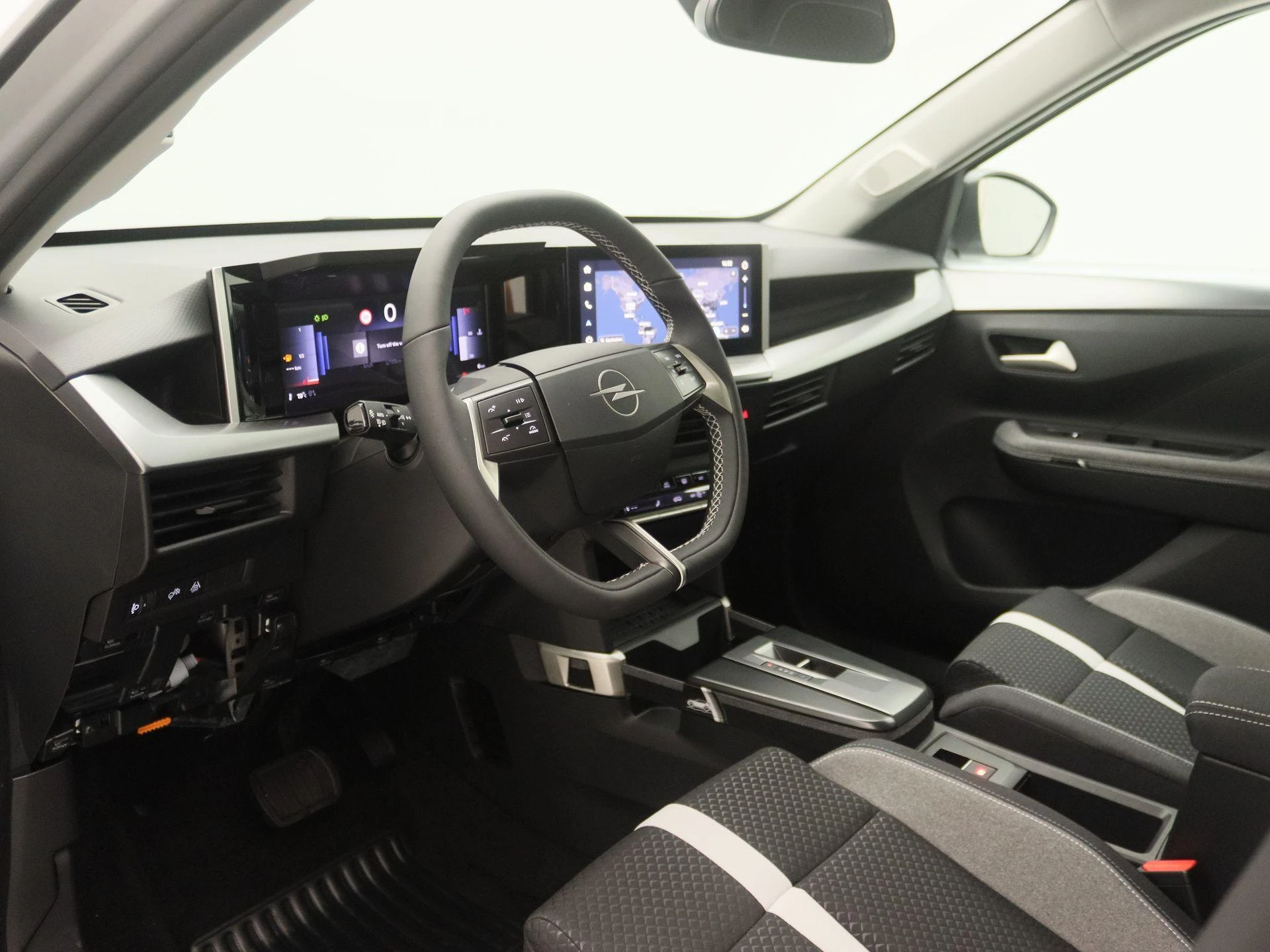 Opel-Frontera-image-20