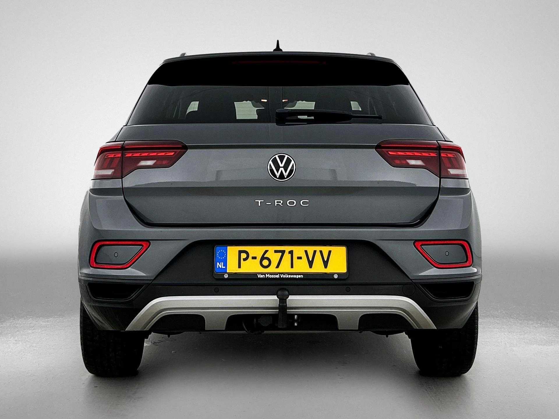 Volkswagen-T-Roc-image-2