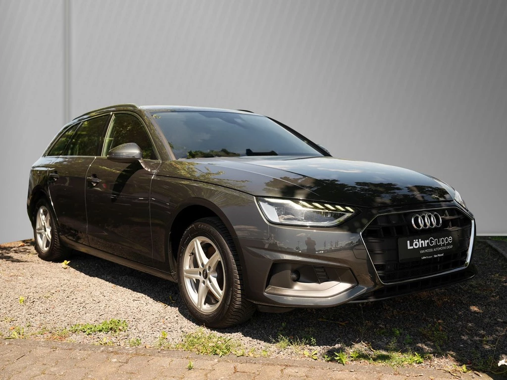 Audi A4 Avant 2.0 TDI S-Tronic *LED*Leder*MMI Plus*PDC*el. Heckklappe*virtuel Cockpit*Glanz-Paket*