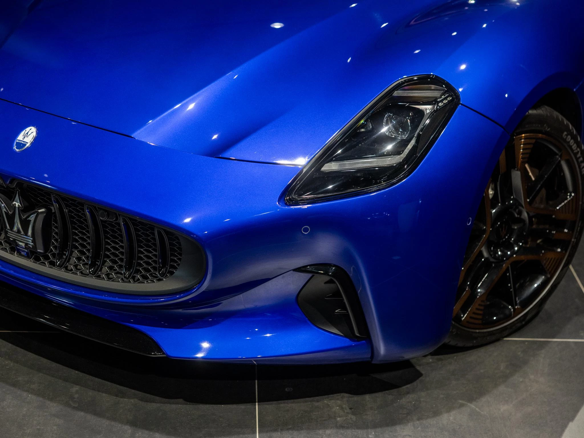 Maserati-GranTurismo-image-1