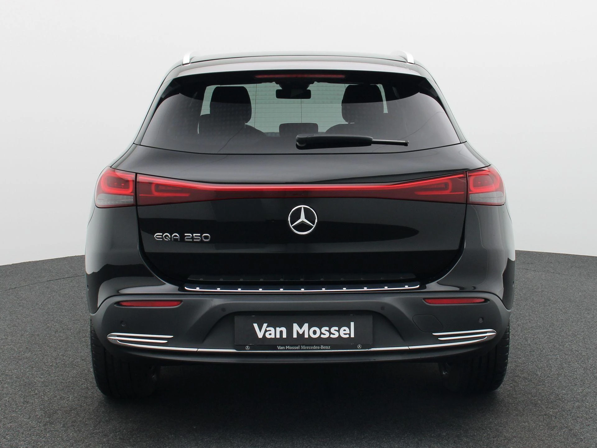 Mercedes-Benz EQA 250 Business Line
