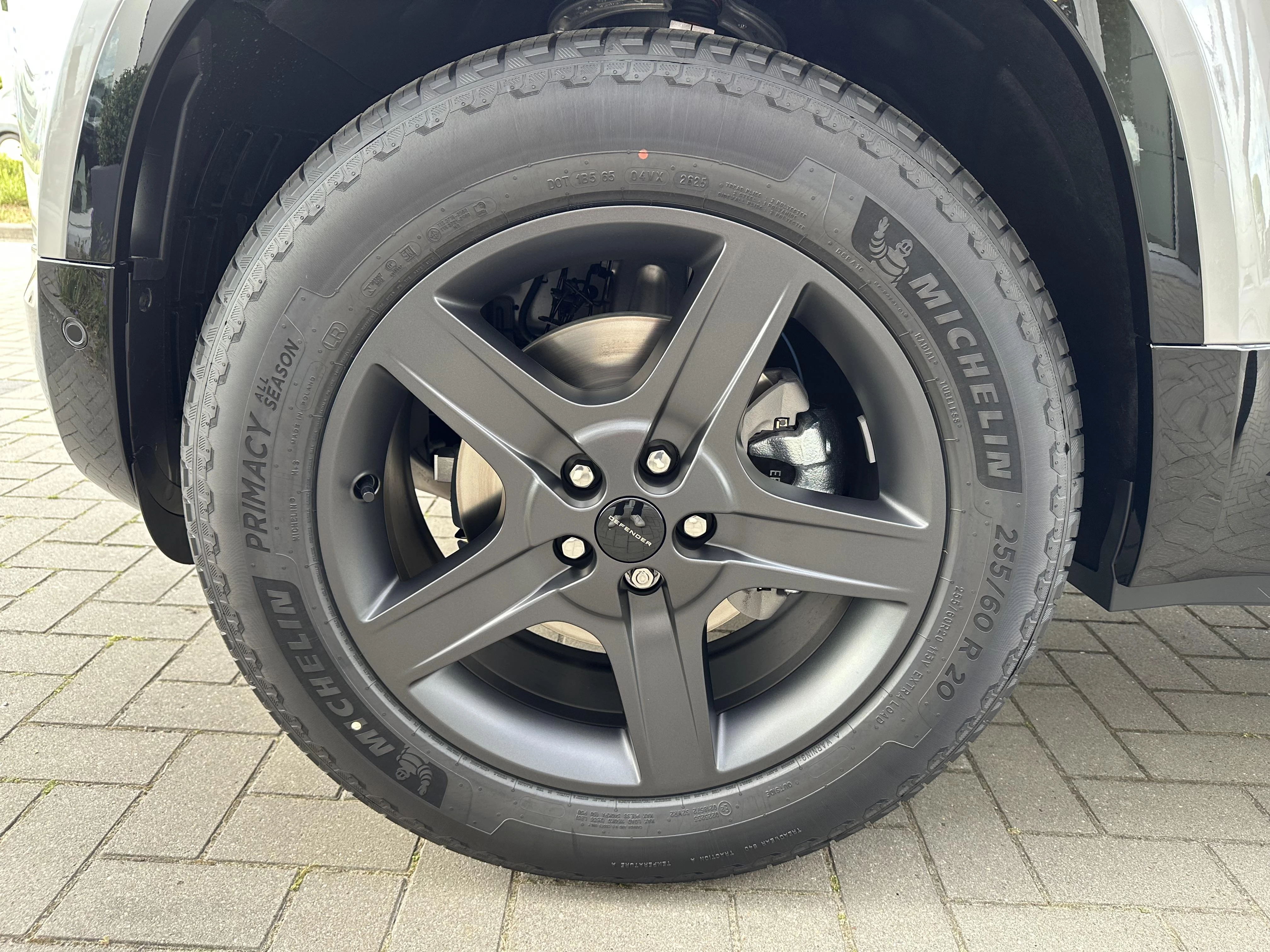 Land Rover-Defender-image-29