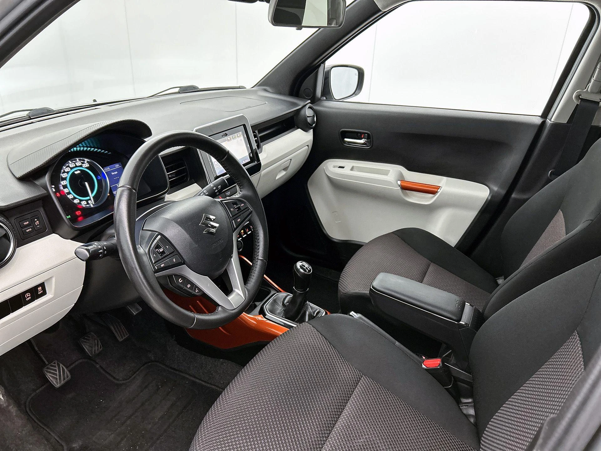 Suzuki-Ignis-image-19