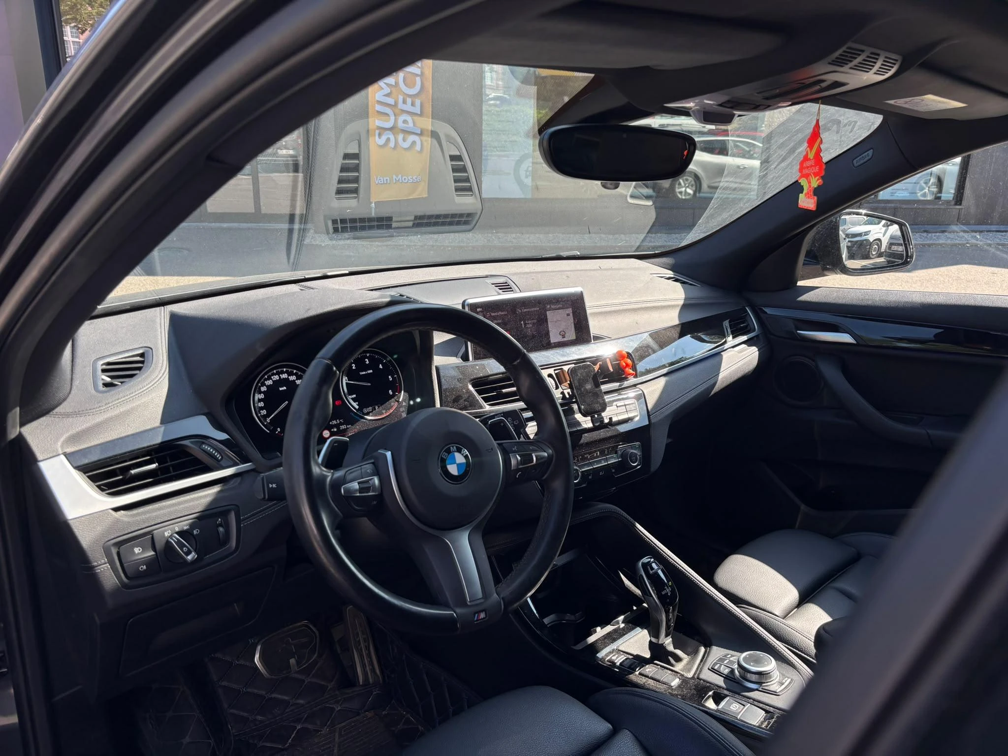 BMW X2 sDrive18dA 110kW Aut.