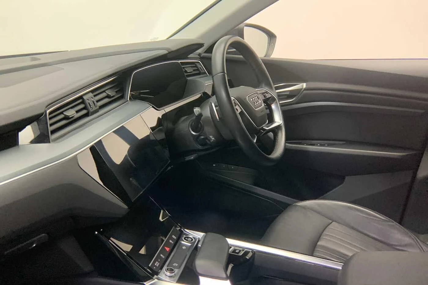 Audi-Q8-image-1