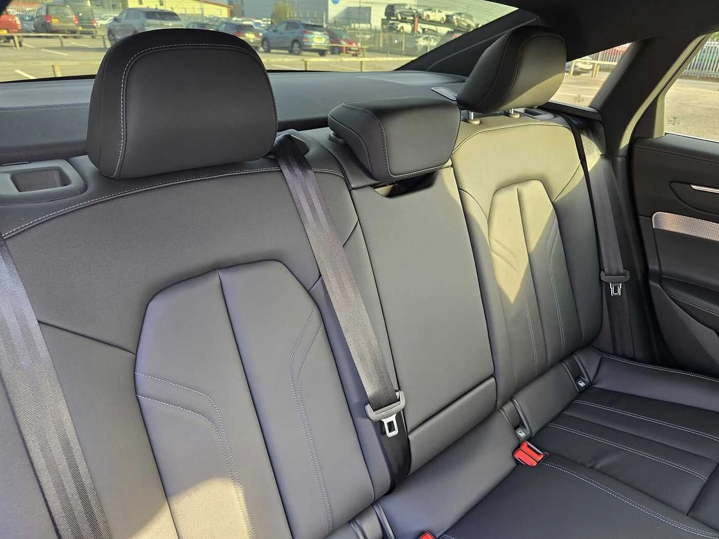 Audi-A6-image-16