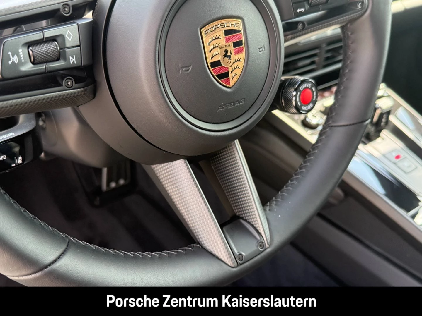 Porsche 911 992 Carrera Sportabgasanlage BOSE 21-Zoll carrera s