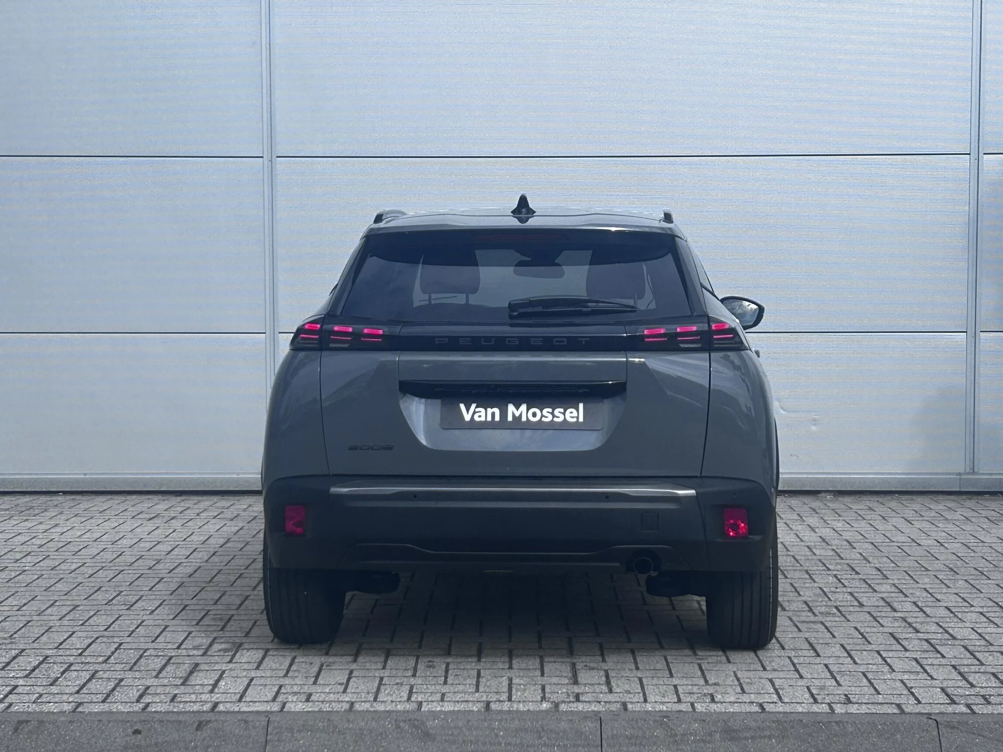 Peugeot-2008-image-6