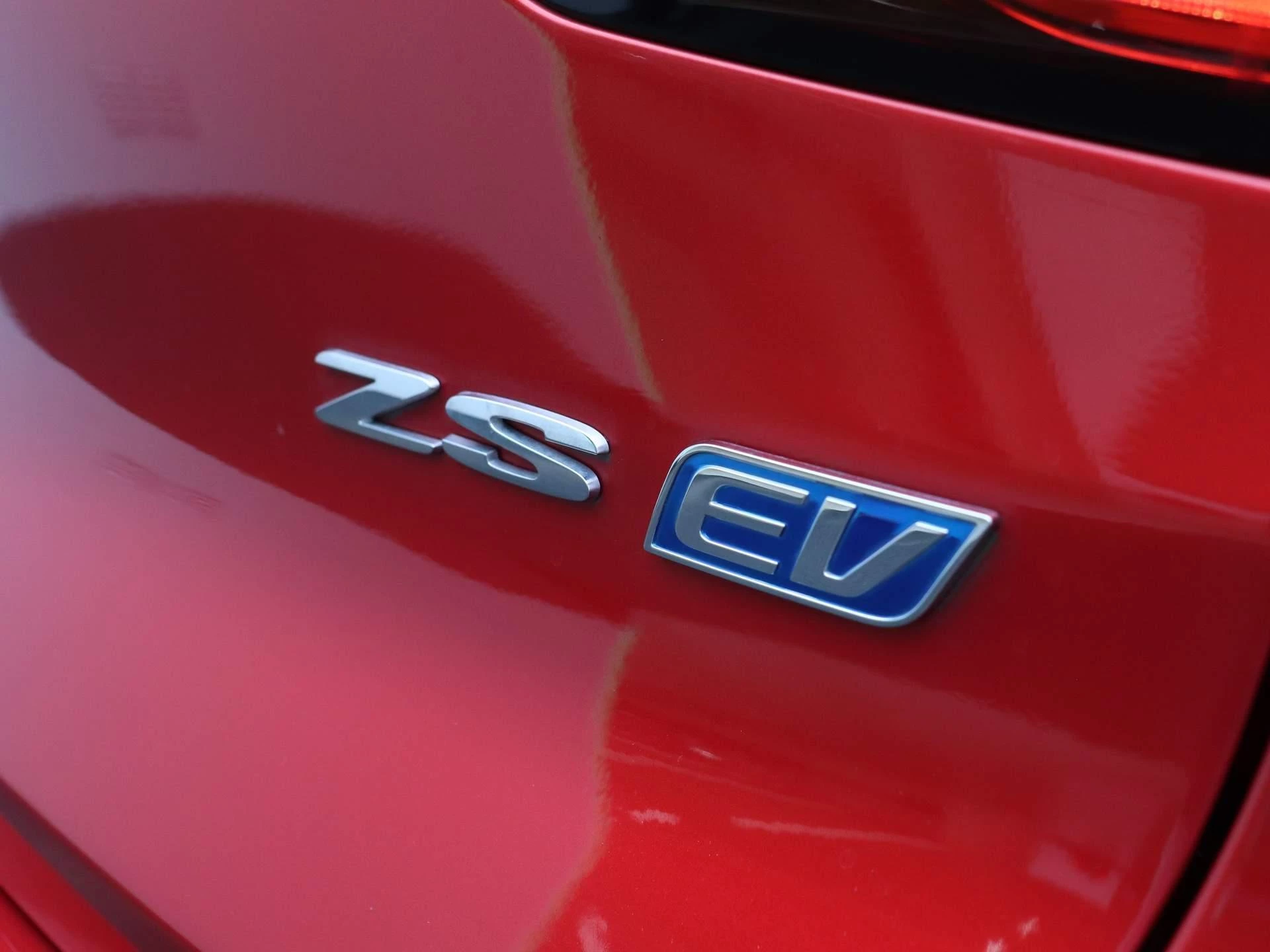 MG ZS EV MG Luxury 45 kWh