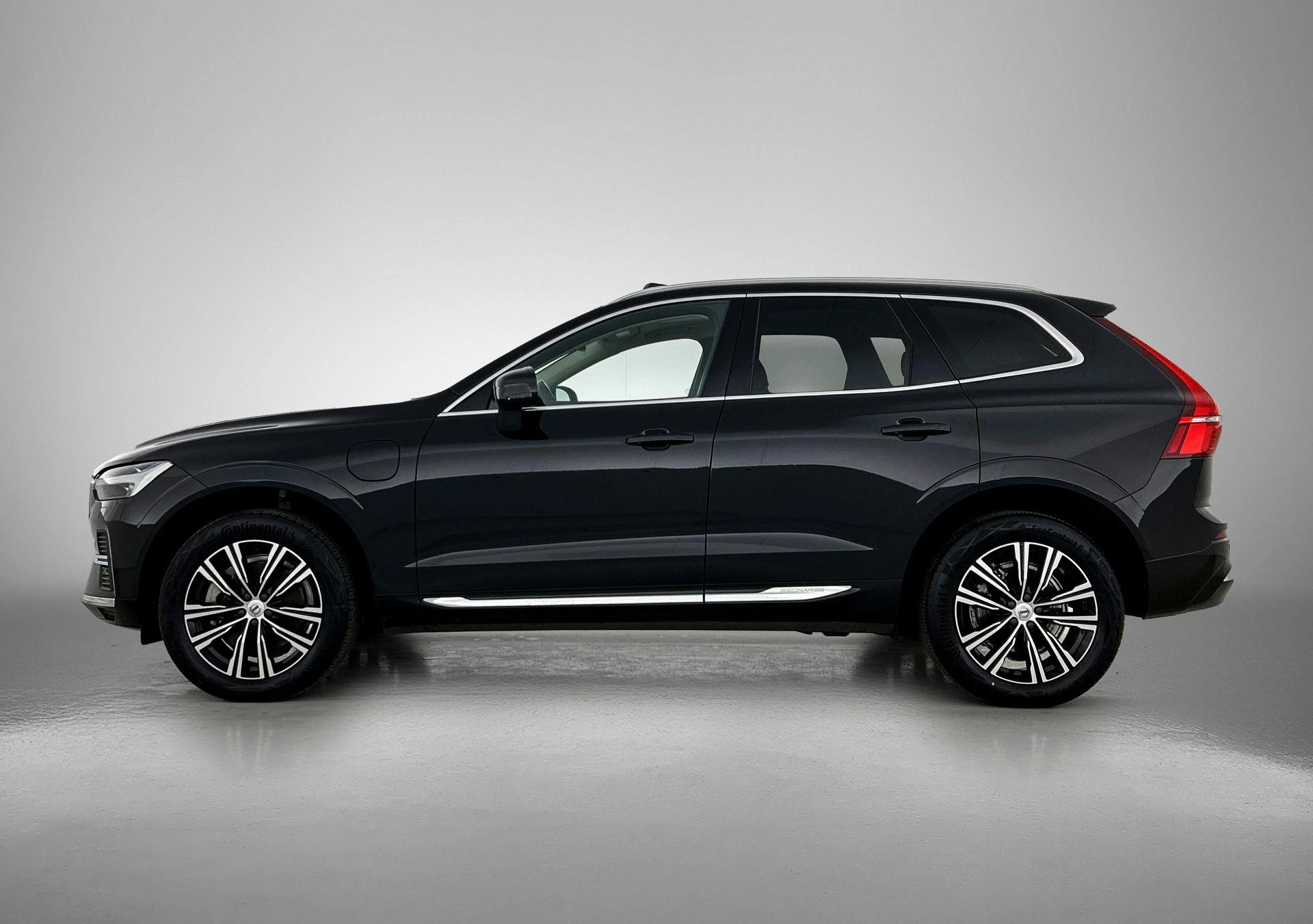 Volvo-XC60-image-1