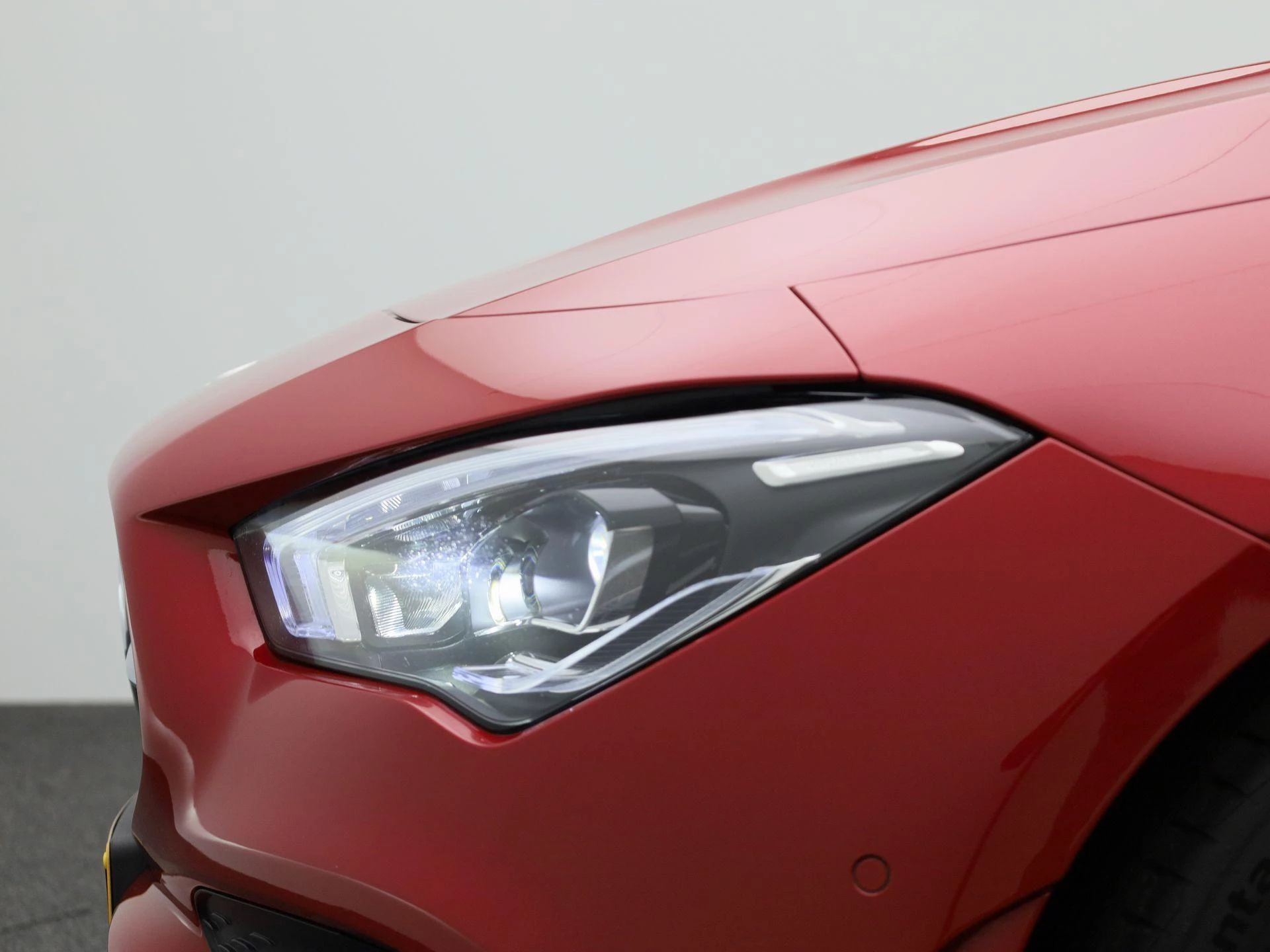 Mercedes-Benz CLA 200 Business Solution AMG