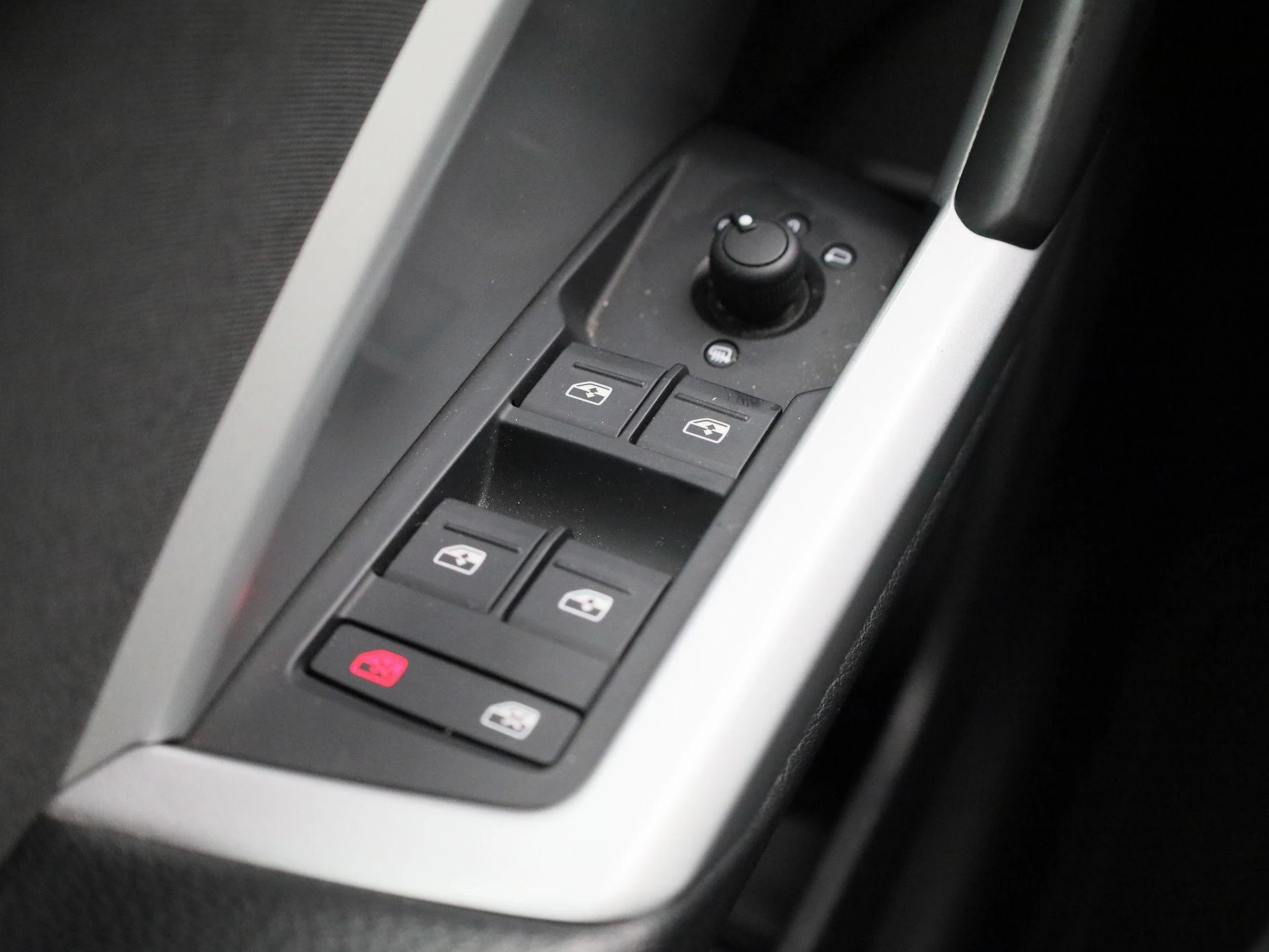 Audi-Q3-image-30