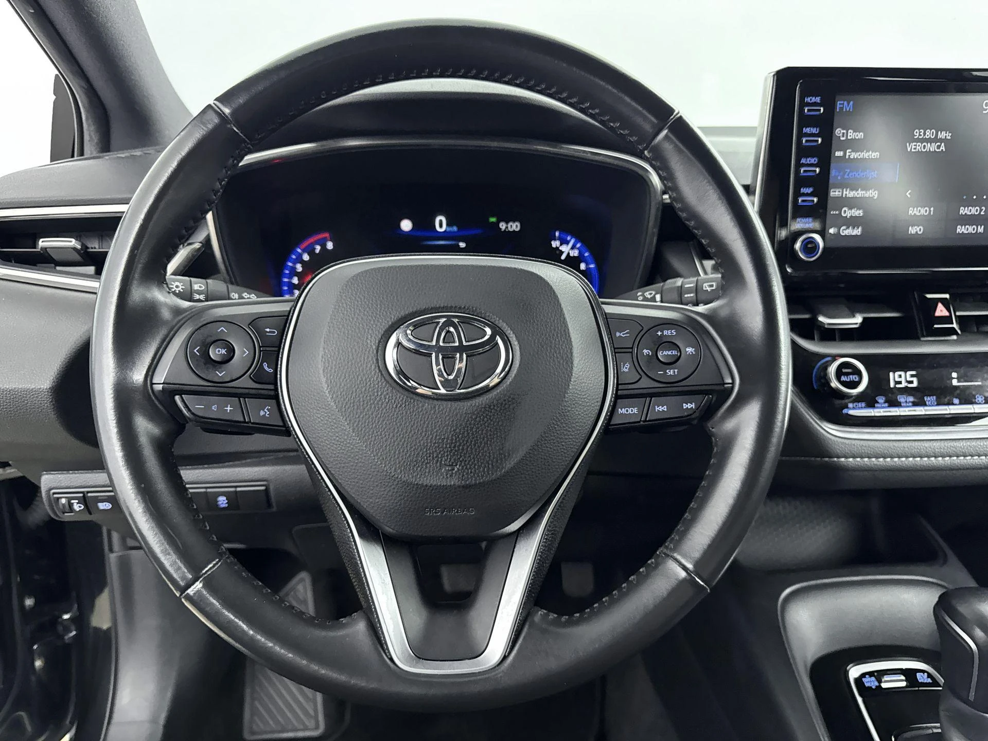 Toyota-Corolla Touring Sports-image-9