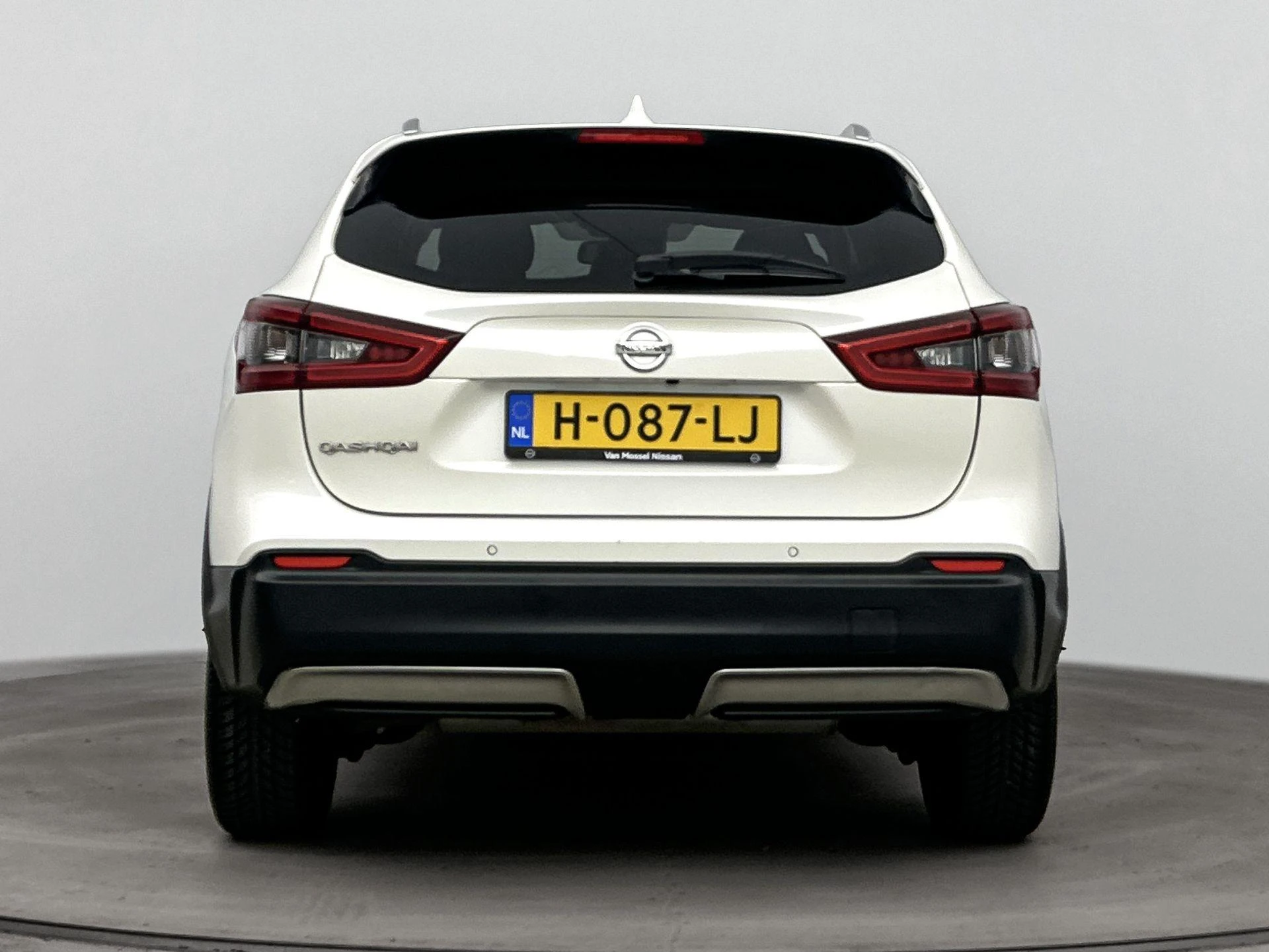 Nissan-QASHQAI-image-2