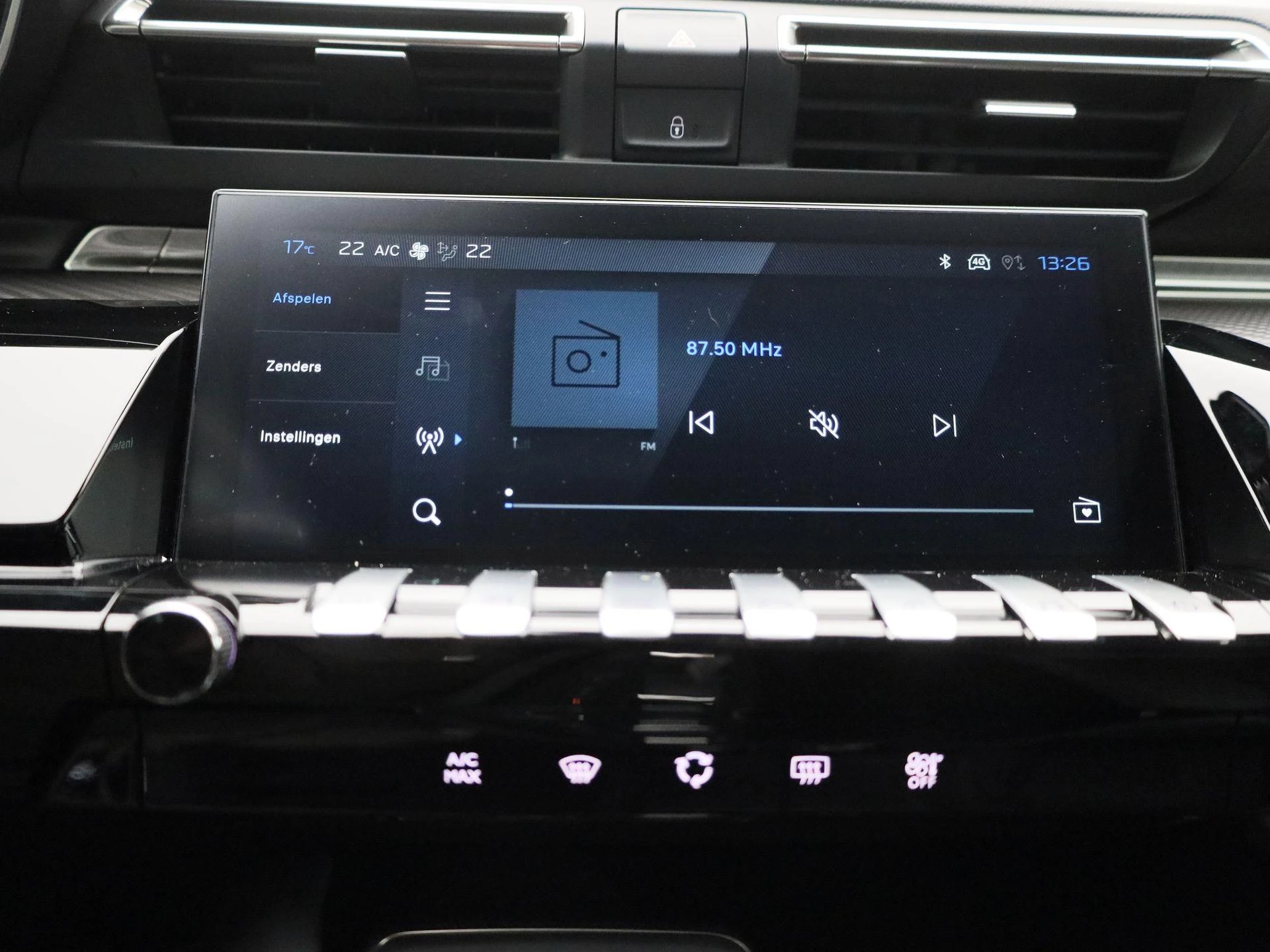 Peugeot-508-image-19