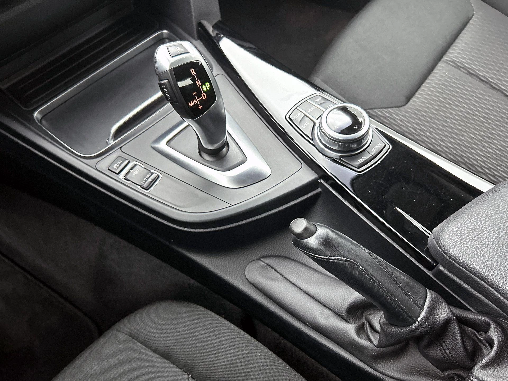 BMW-4 Serie-image-26