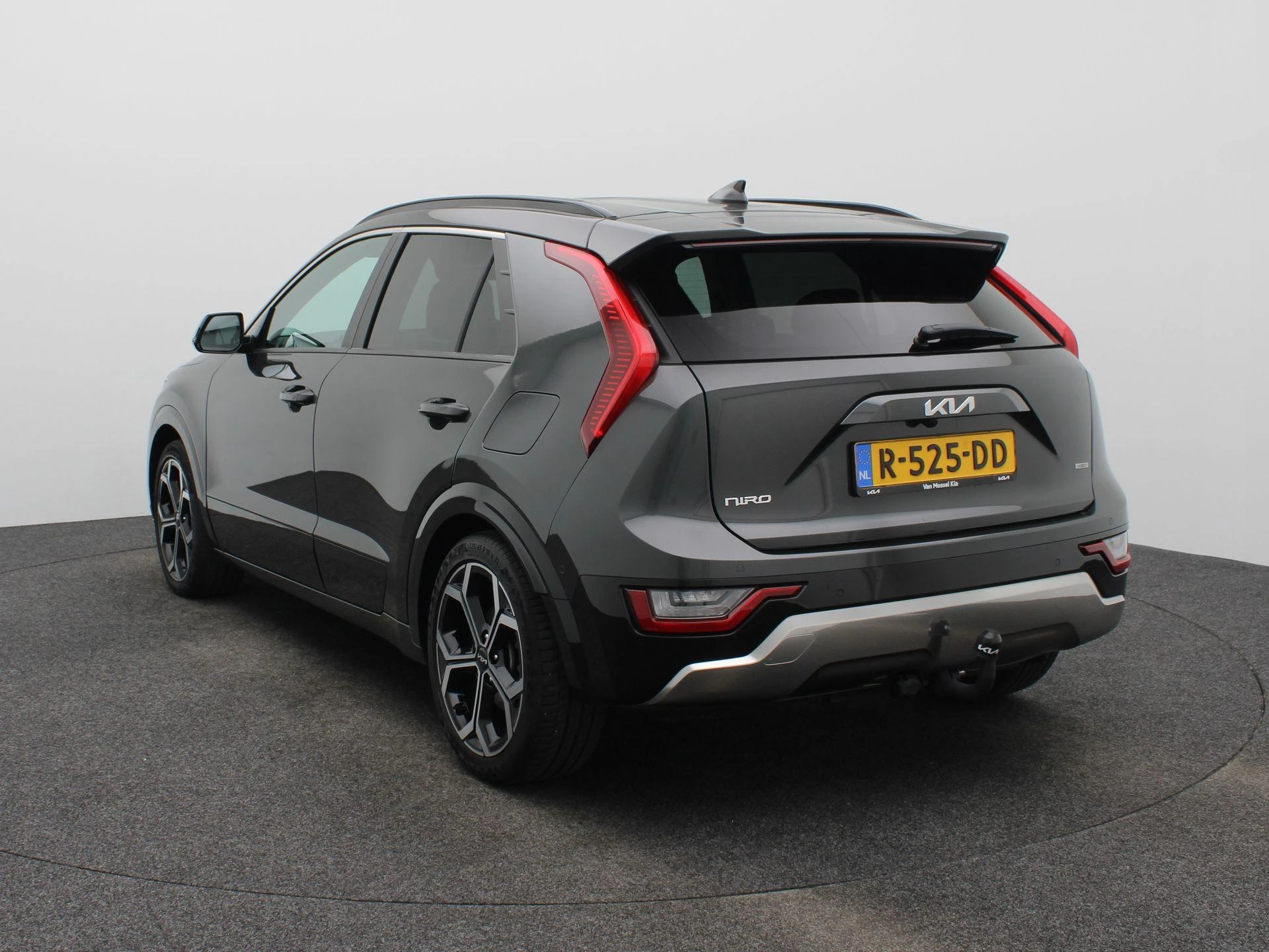 Kia-Niro-image-1