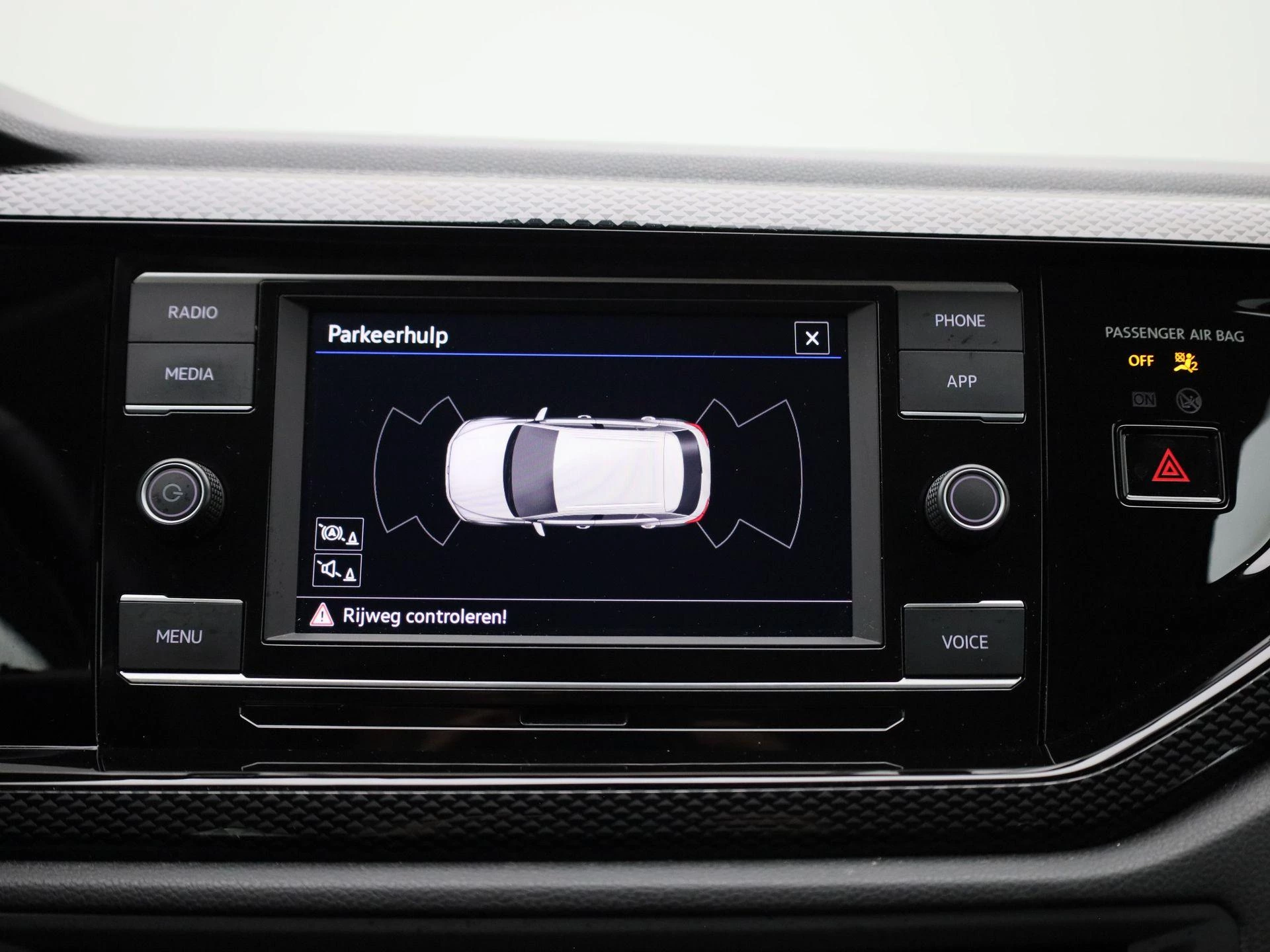 Volkswagen-Taigo-image-23