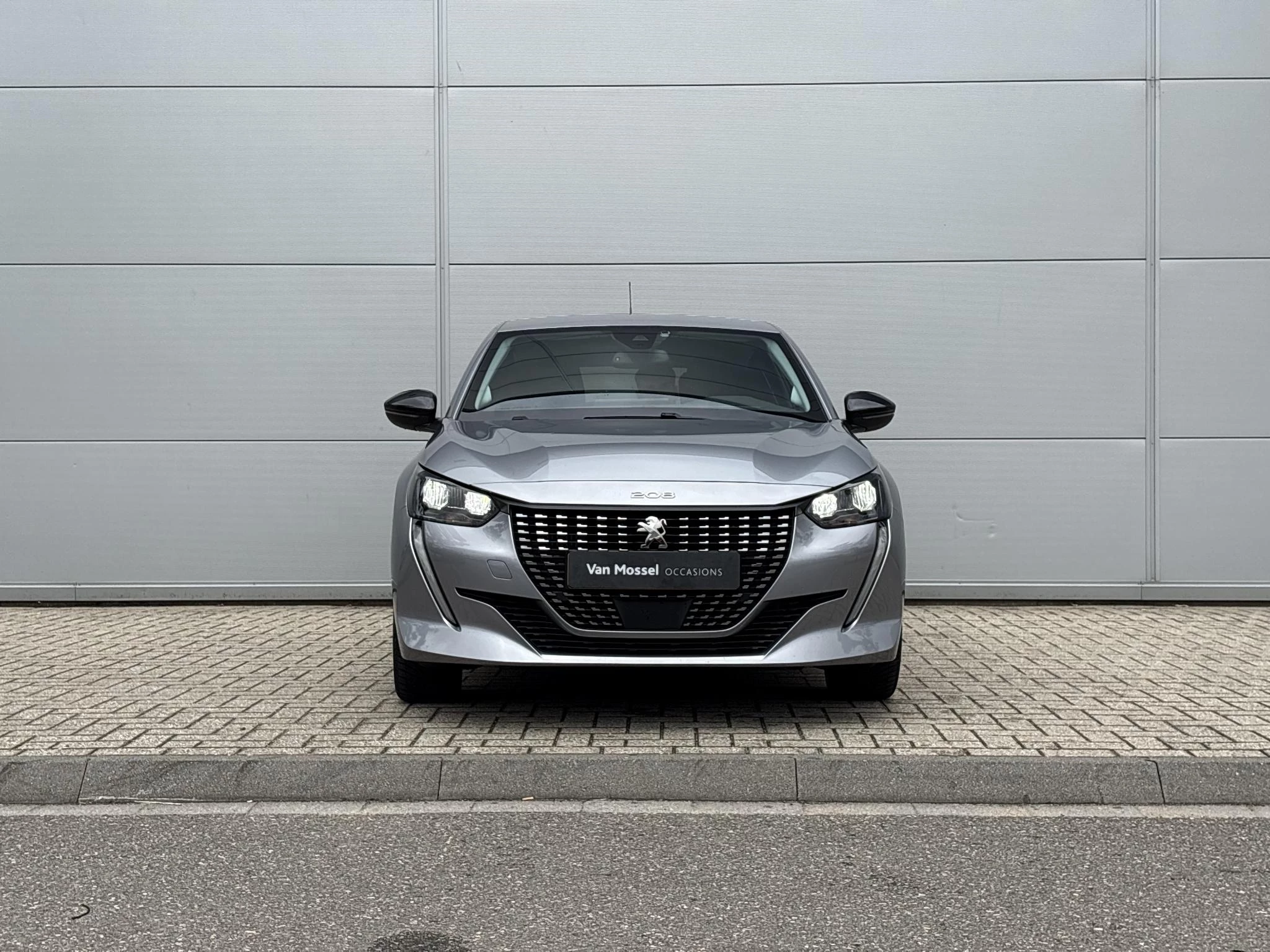 Peugeot-208-image-8