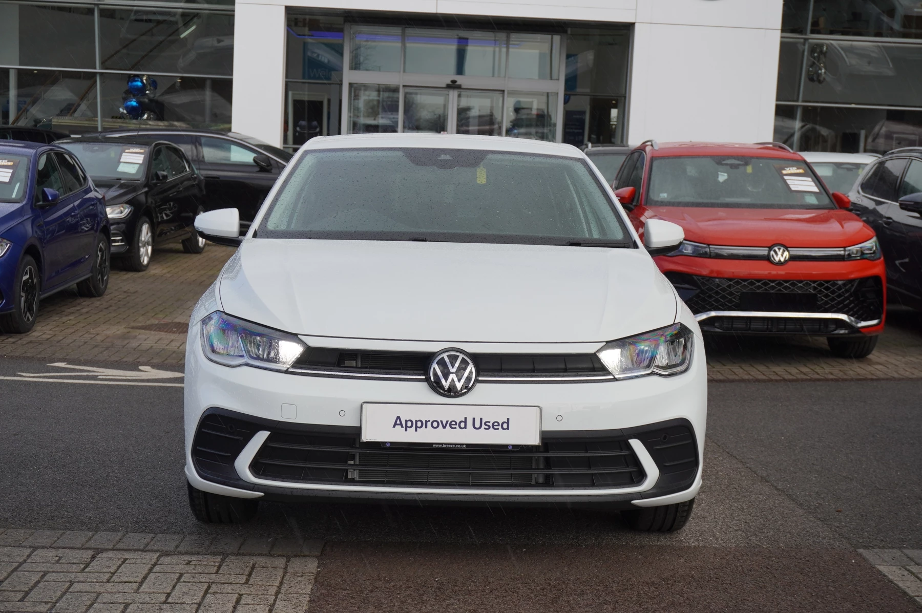 Volkswagen-Polo-image-6