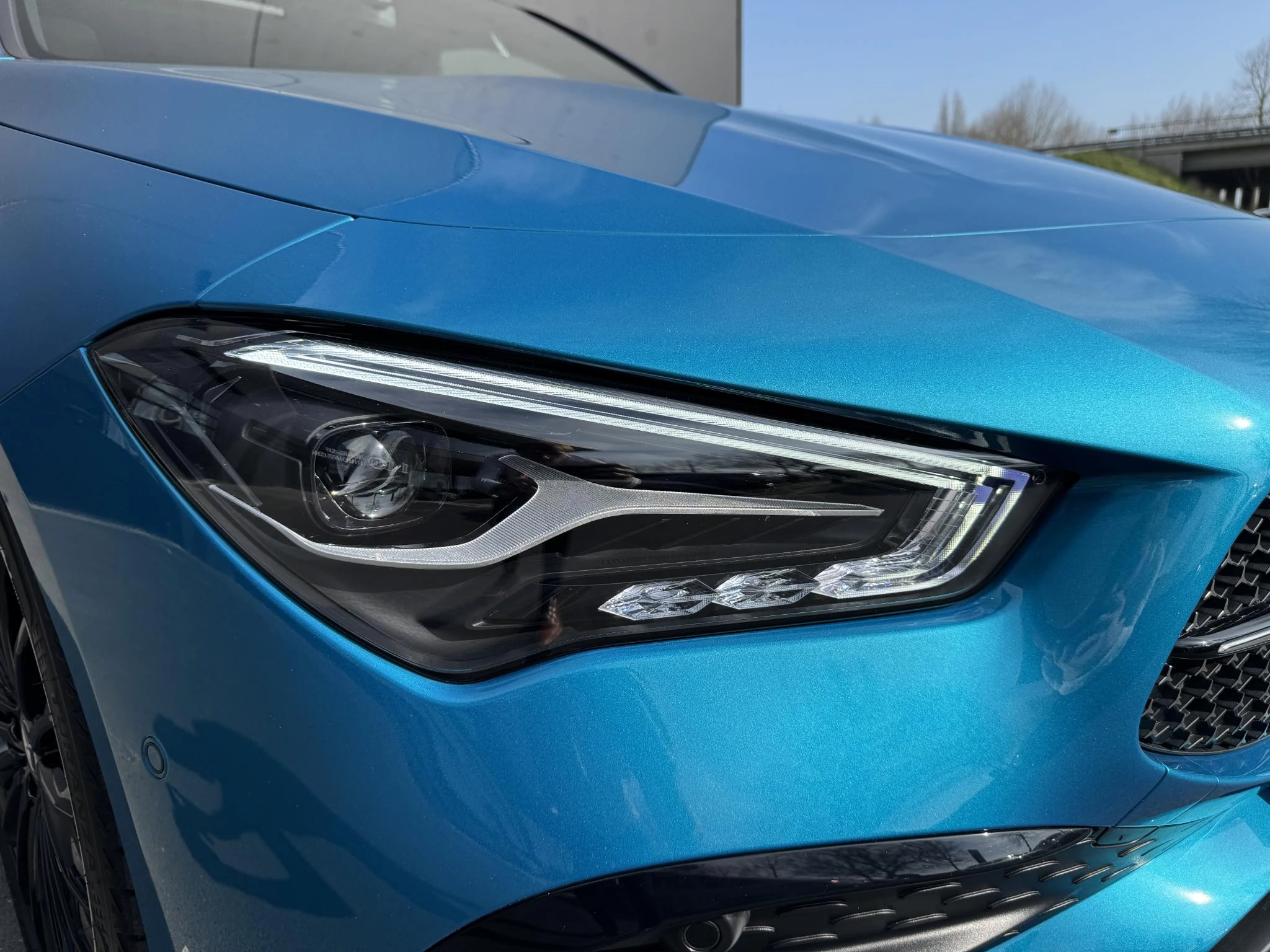 Mercedes-Benz-CLA-image-11