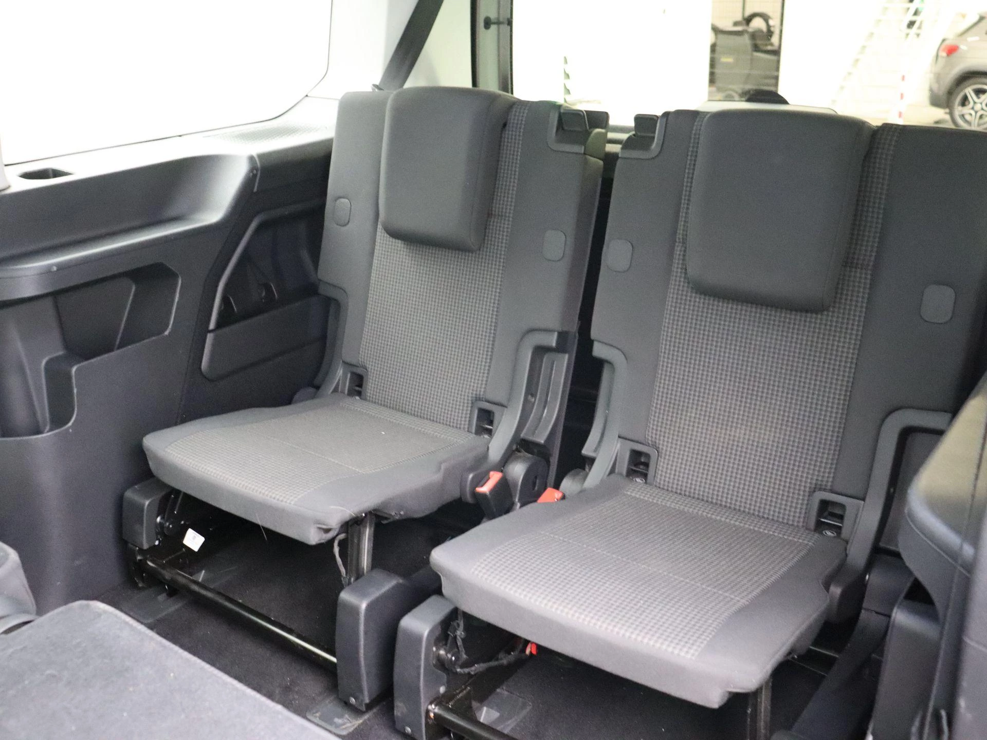 Volkswagen Caddy 1.5 TSI | 7 Zit. | Carplay |