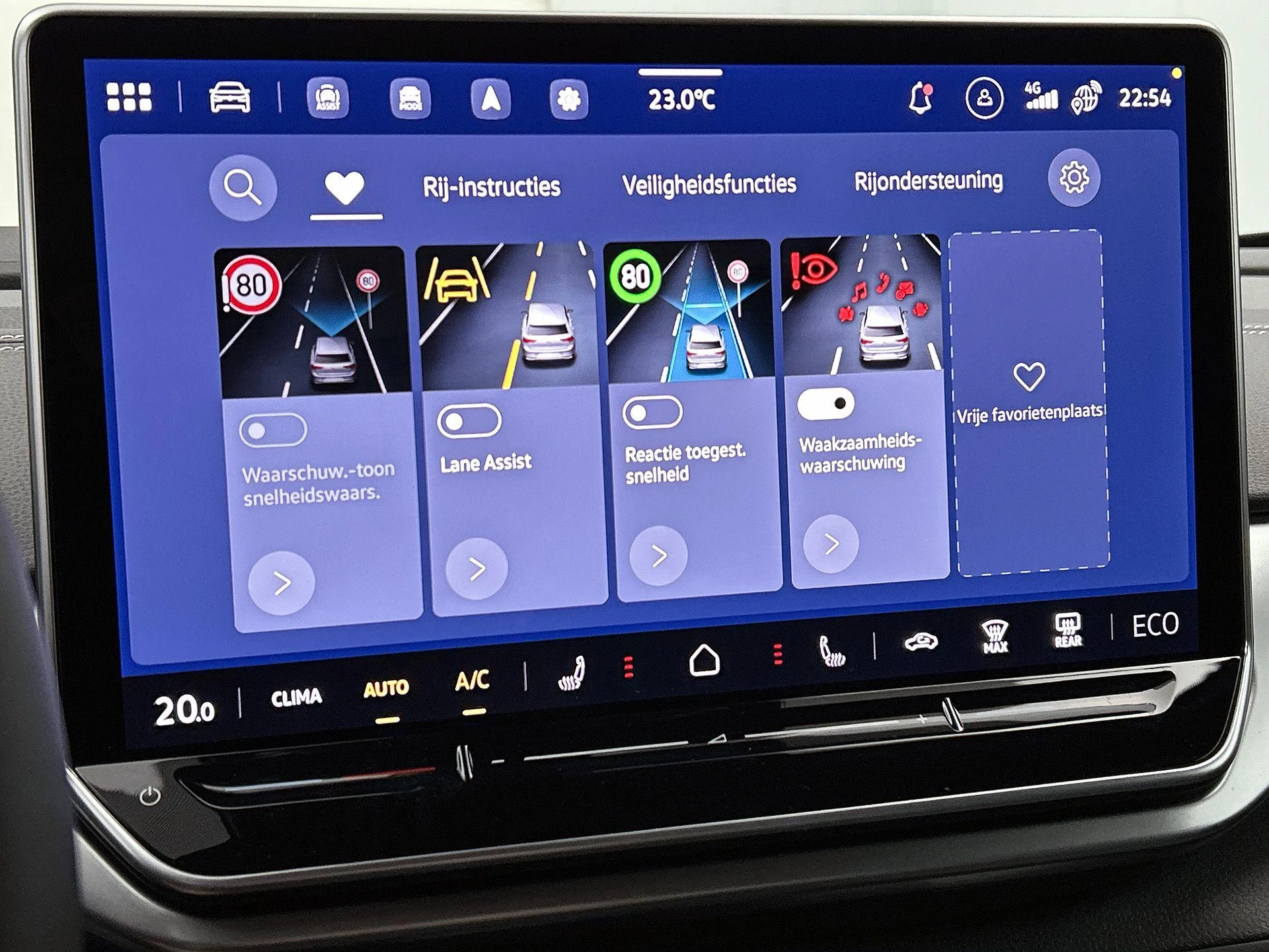 Volkswagen-ID.4-image-26