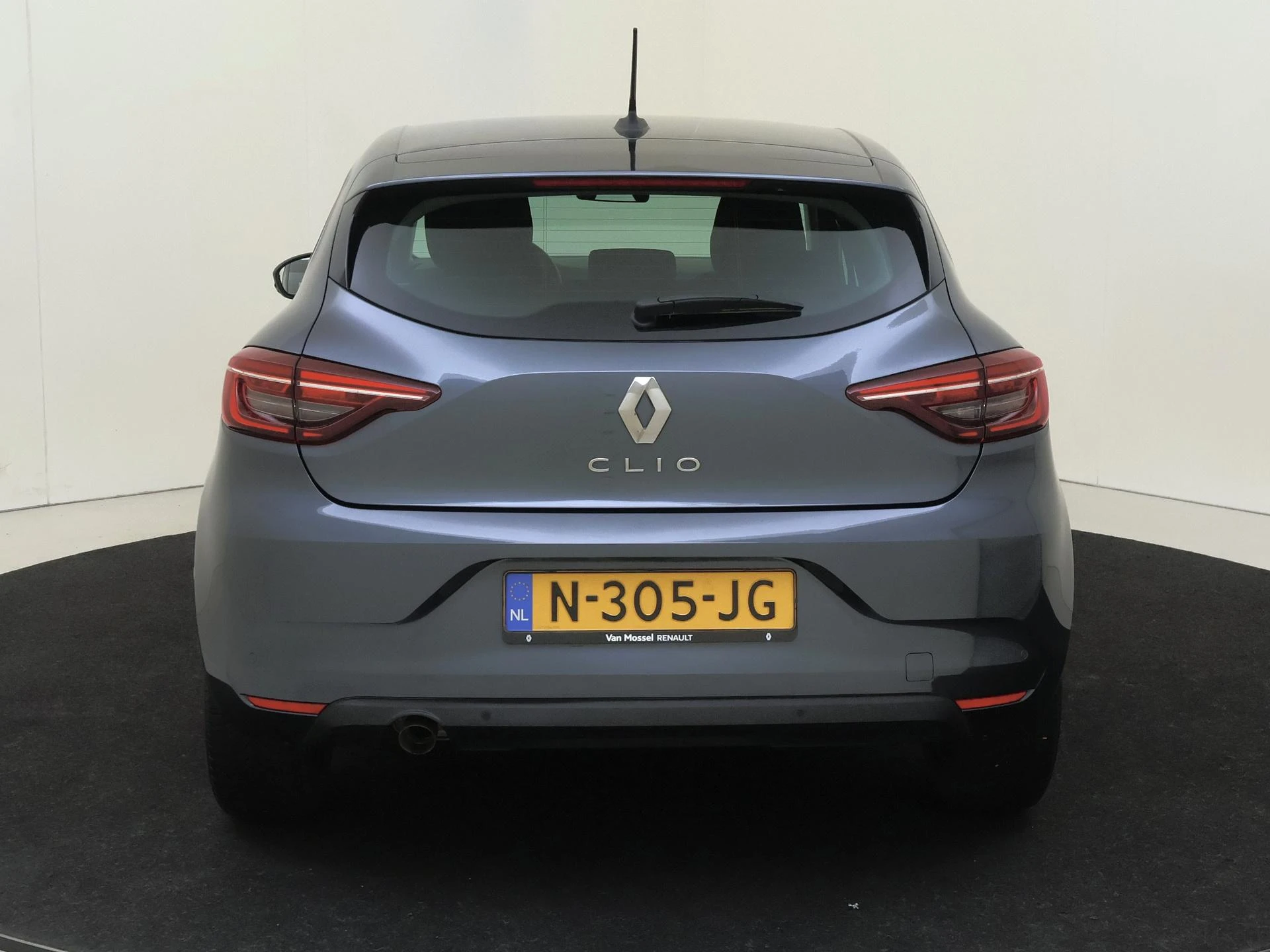 Renault-Clio-image-6